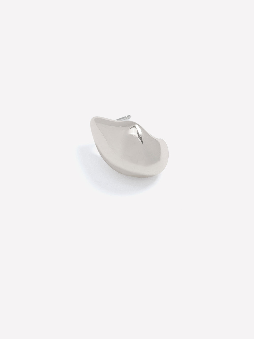 RW&CO Sculptural Stud Earrings