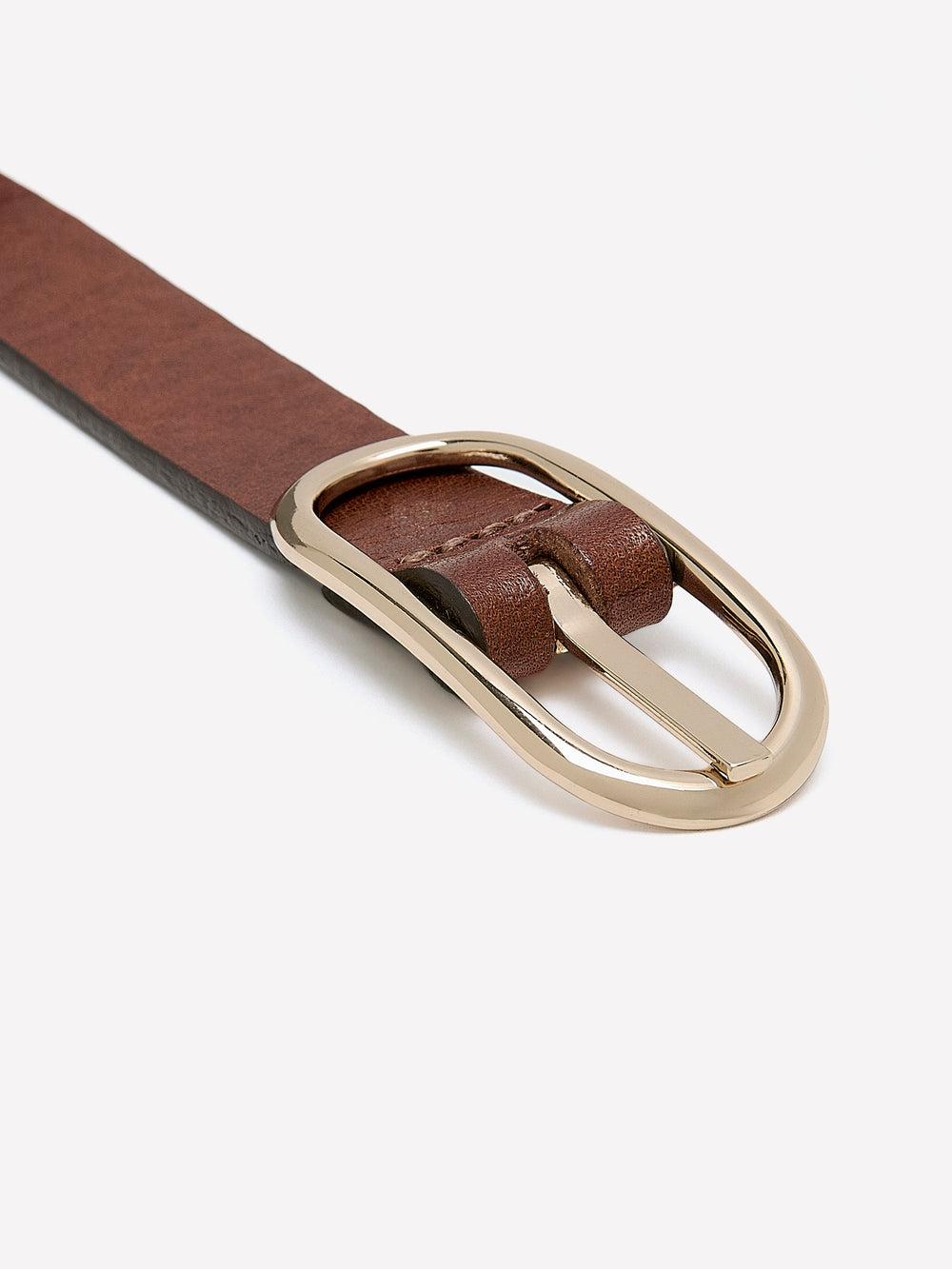 RW&CO Thin Leather Belt with Oval Buckle