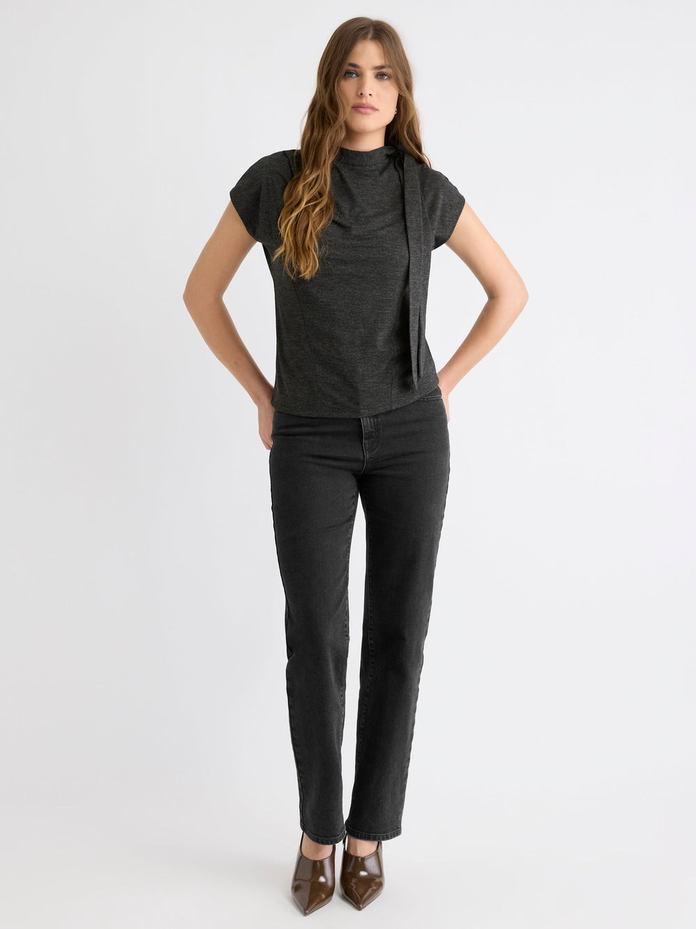 RW&CO Extended-Sleeve Mock-Neck Top with Tie
