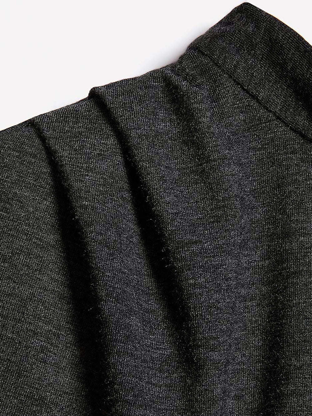 RW&CO Extended-Sleeve Mock-Neck Top with Tie