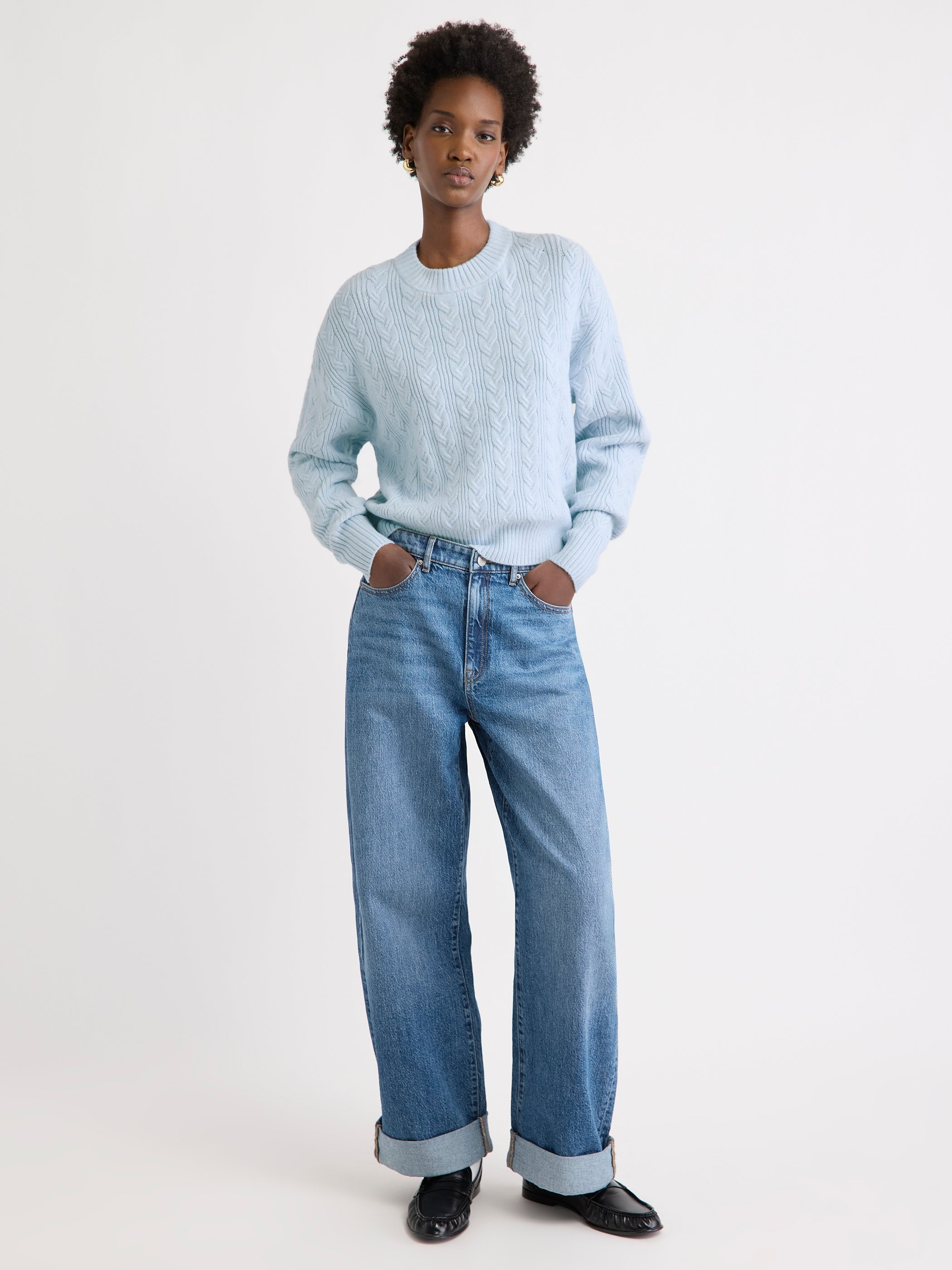 RW&CO Long-Sleeve Crew-Neck Sweater with Cable Stitches