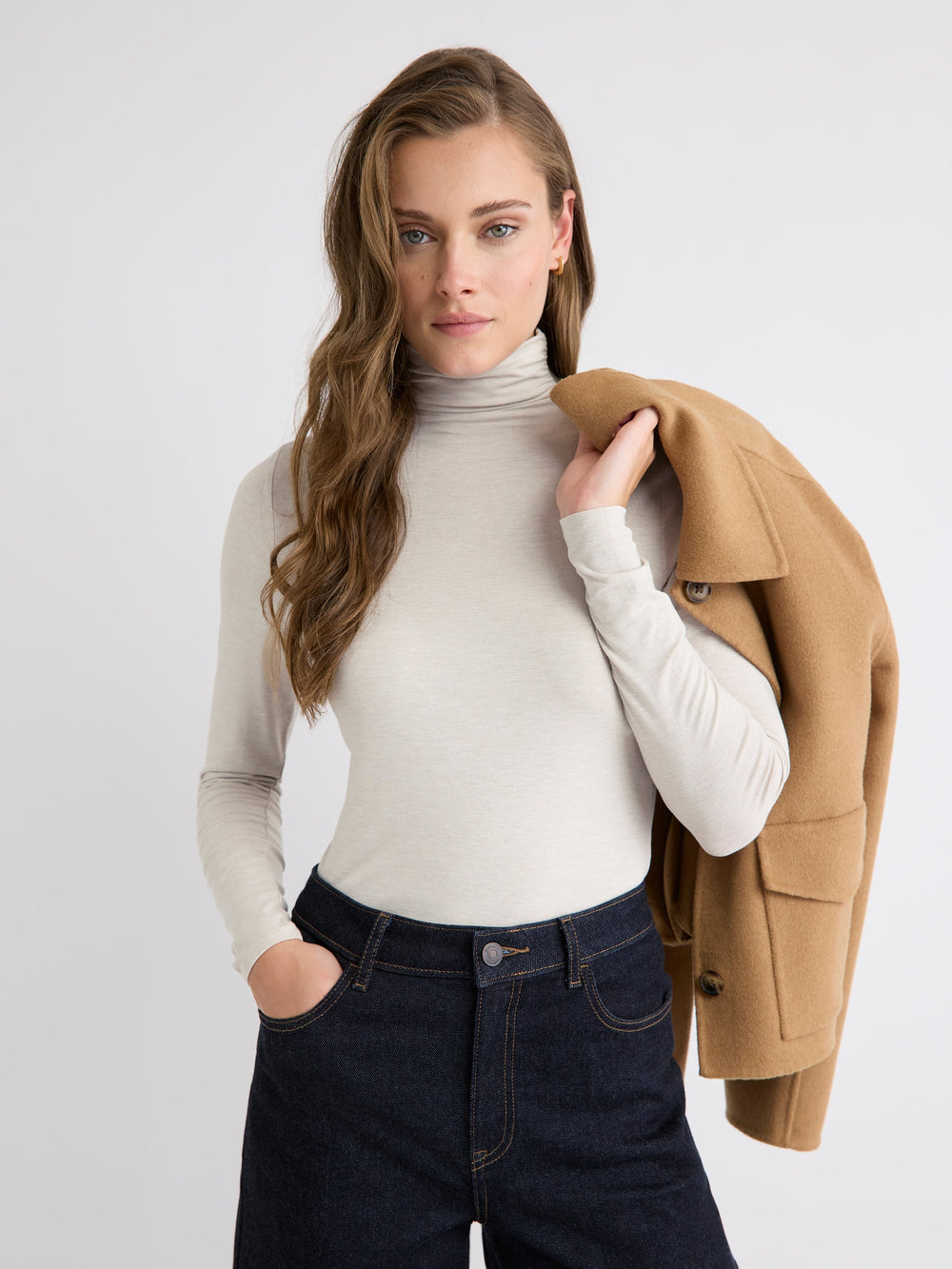 RW&CO Fitted Long-Sleeve Mock-Neck Tee