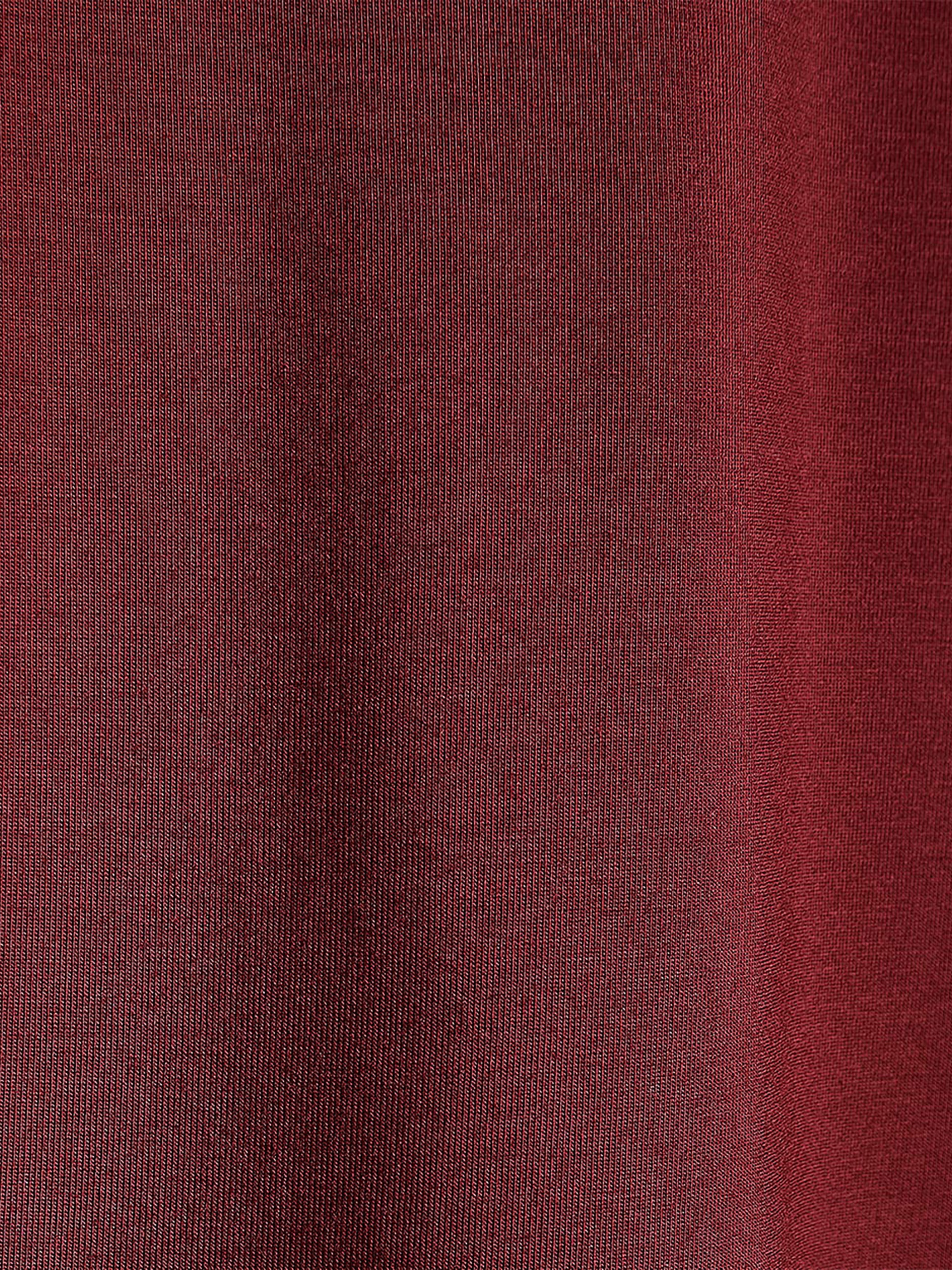 RW&CO Fitted Long-Sleeve Mock-Neck Tee