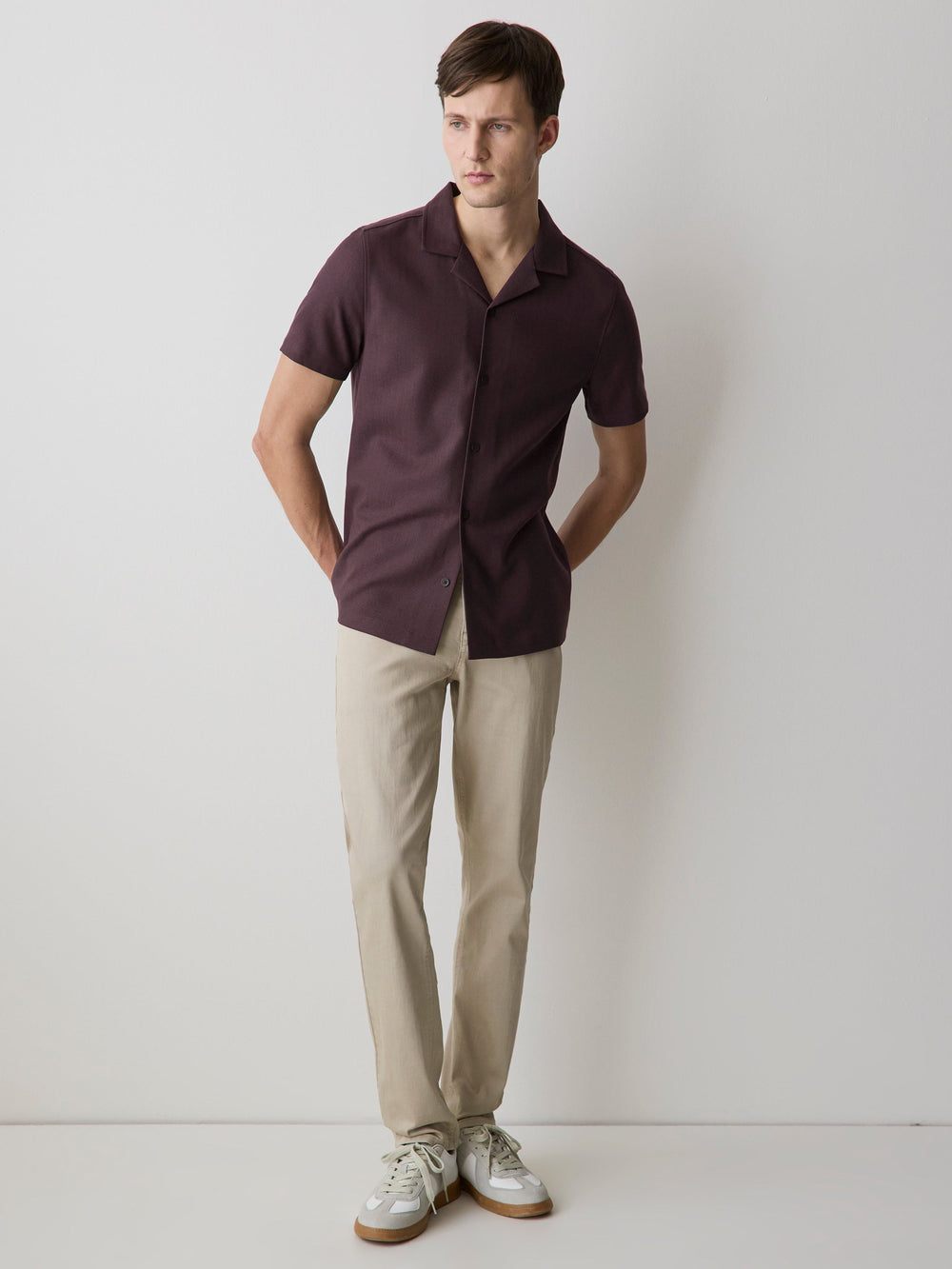 RW&CO Short-Sleeve Herringbone Shirt with Camp Collar
