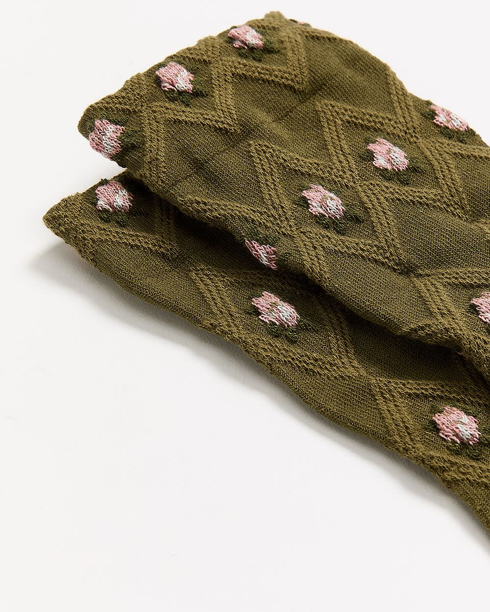 RW&CO Crew Socks with Floral Pattern