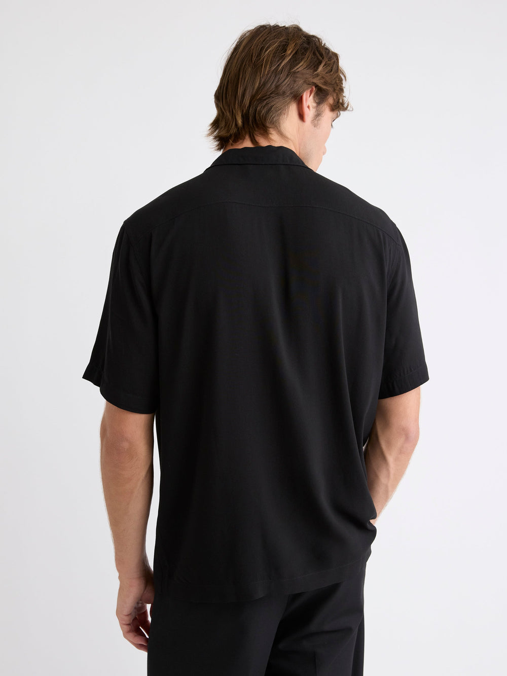 RW&CO Short-Sleeve Shirt with Camp Collar
