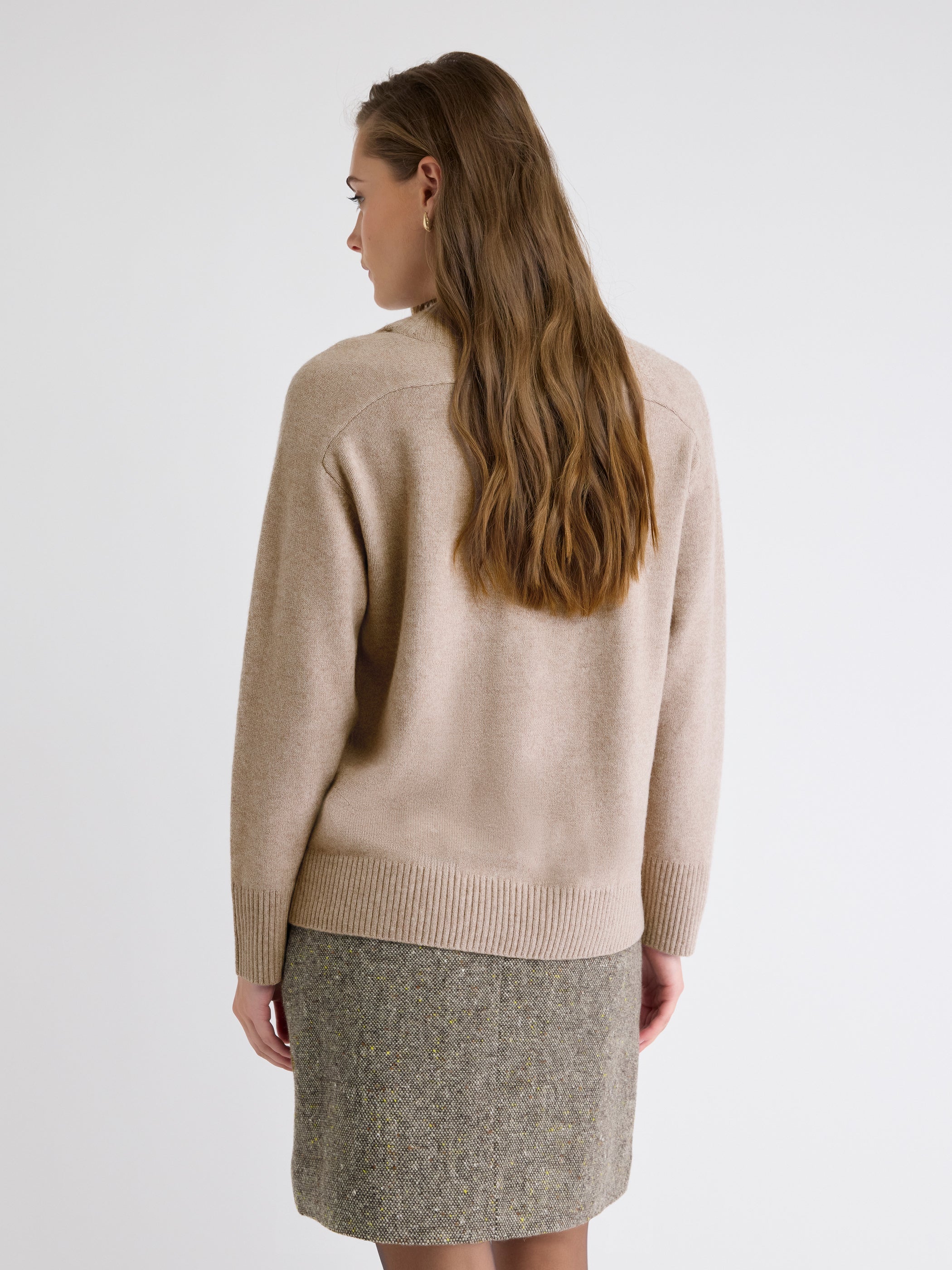 RW&CO Long-Sleeve V-Neck Merino-Blend Sweater