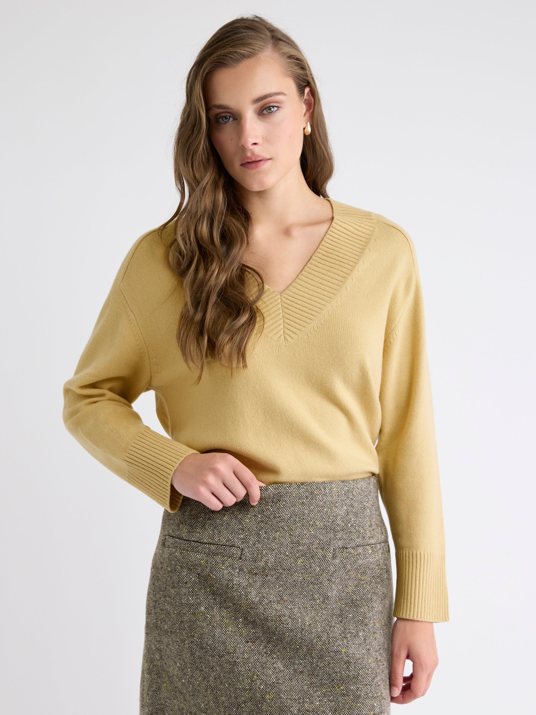 RW&CO Long-Sleeve V-Neck Merino-Blend Sweater