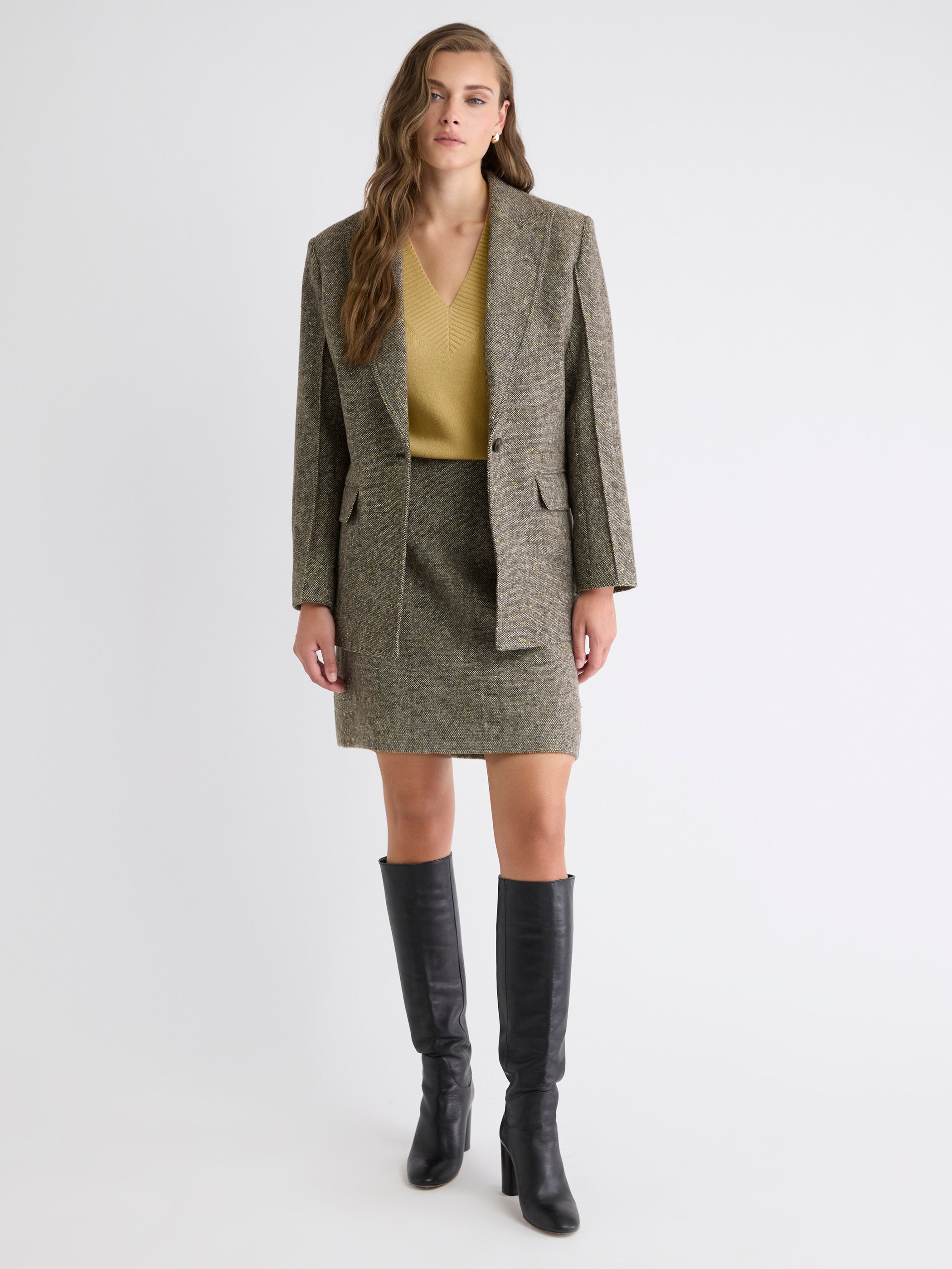 RW&CO Long-Sleeve V-Neck Merino-Blend Sweater