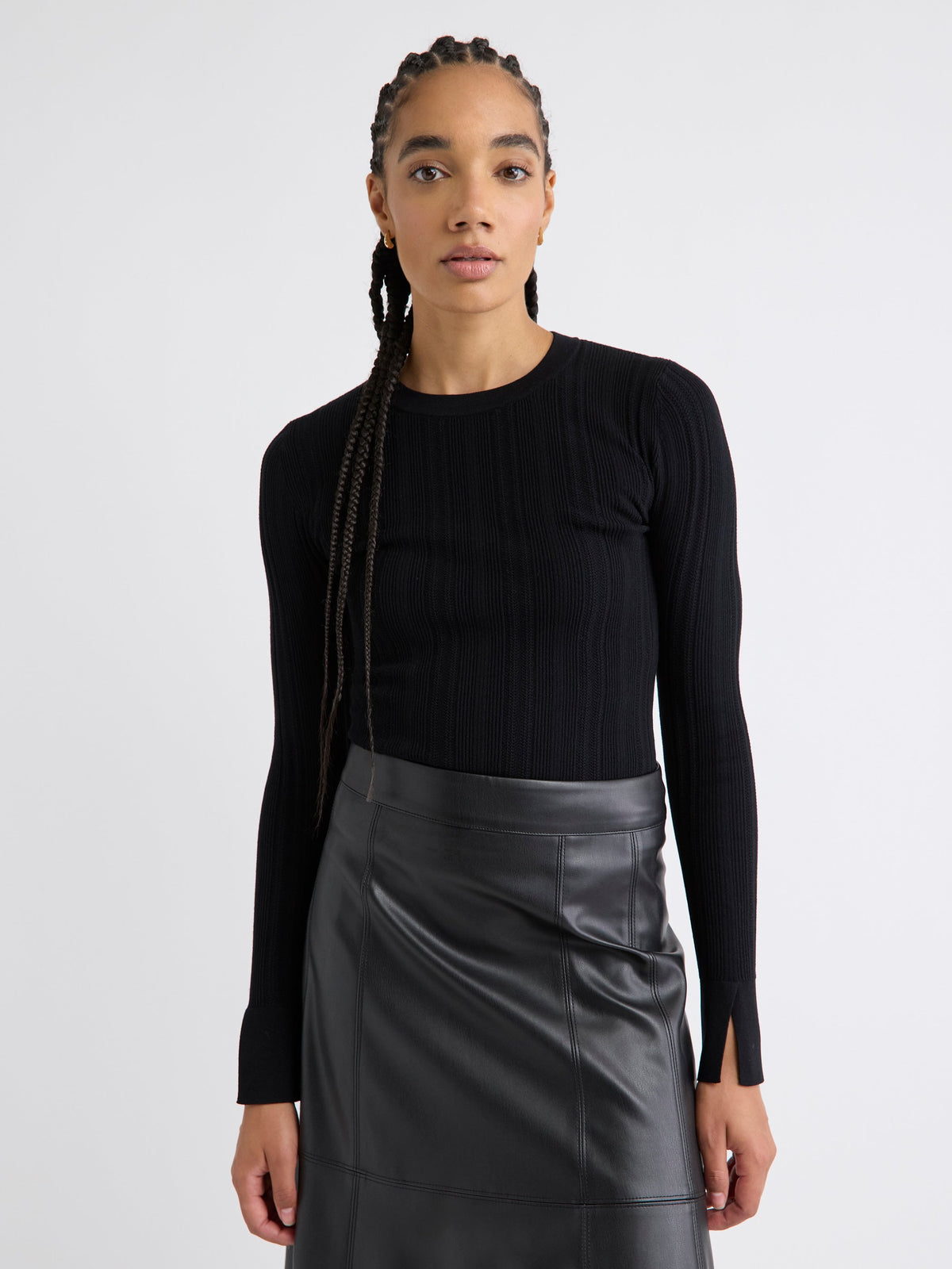 RW&CO Long-Sleeve Crew-Neck Bodycon Top with Pointelle Stitches