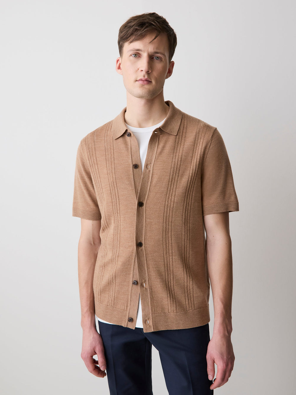 RW&CO Merino-Wool Short-Sleeve Shirt Sweater