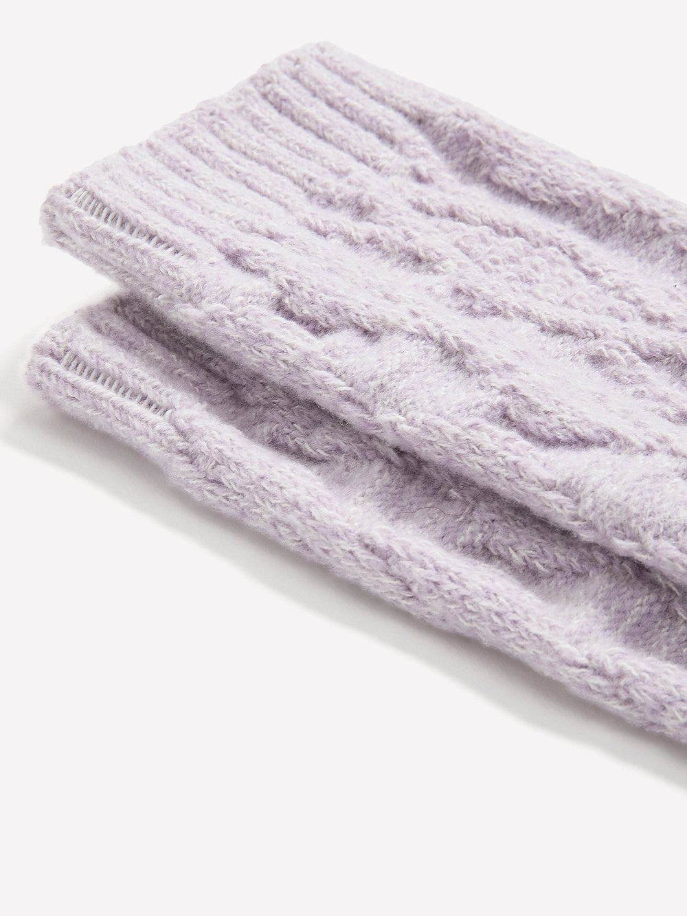 RW&CO Super-Soft Crew Socks with Cable Stitches