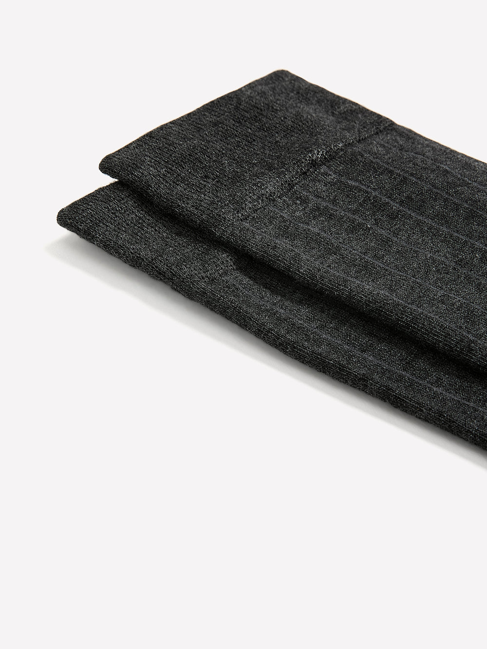 RW&CO Grey Dress Socks with Striped Pattern