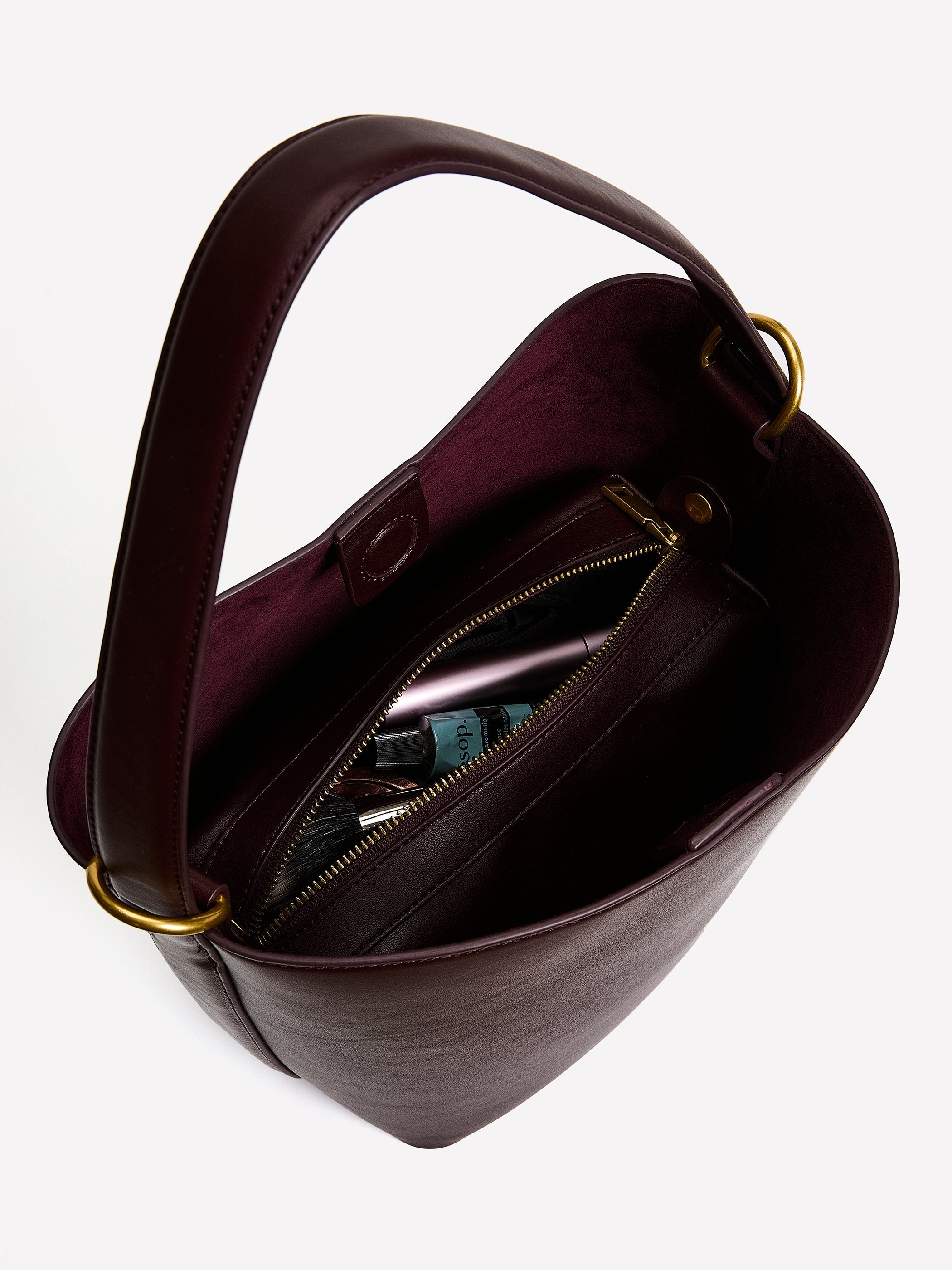 RW&CO Faux Leather Bucket Bag