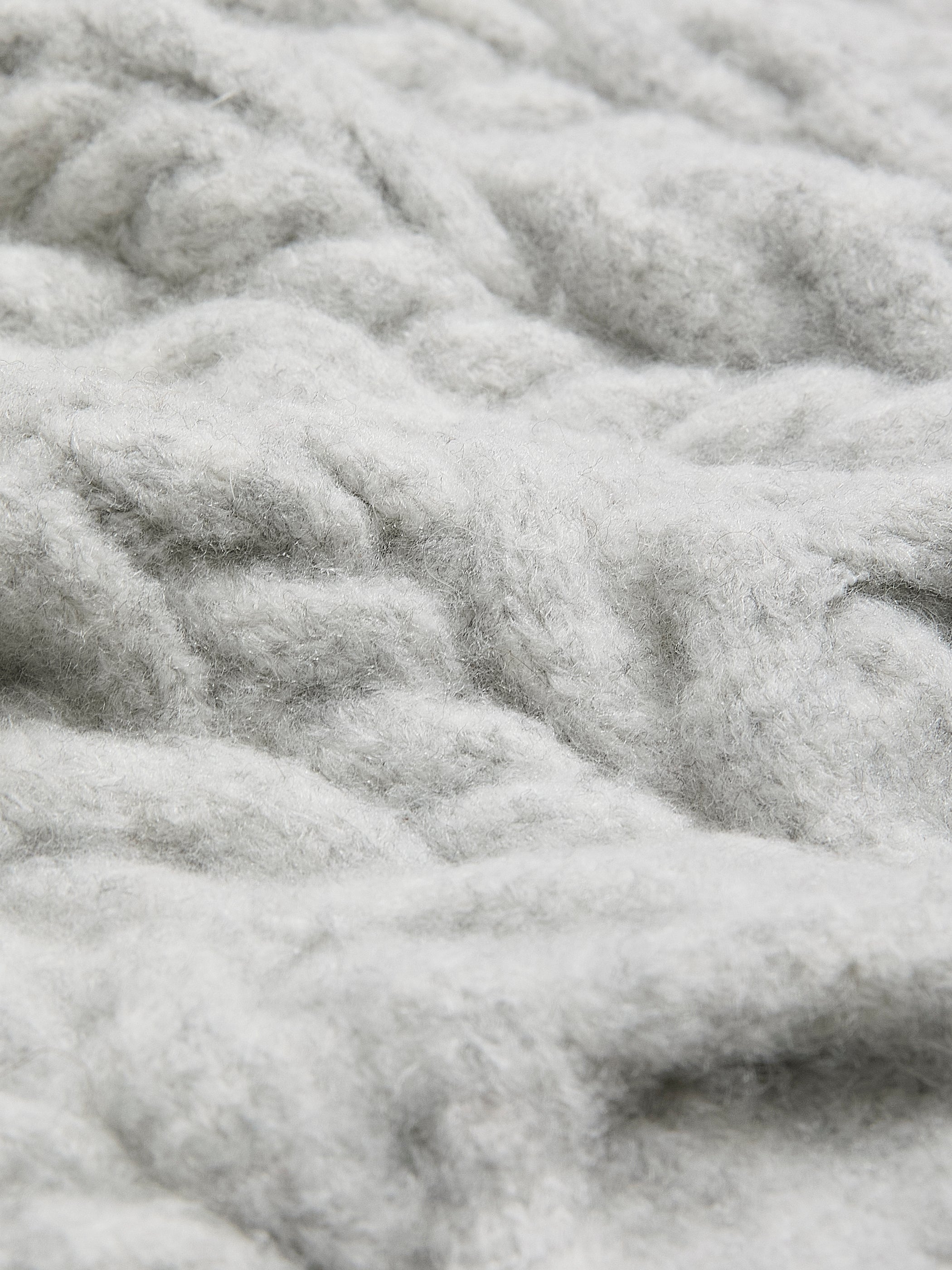 RW&CO Cable-Knit Scarf