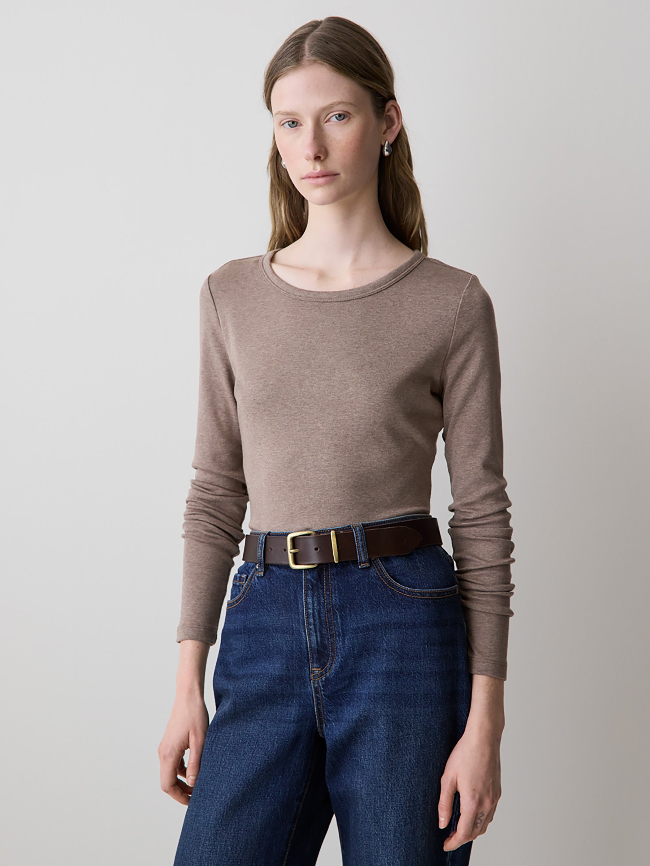 RW&CO Luxe Knit Long-Sleeve Crew-Neck Fitted Ribbed Tee