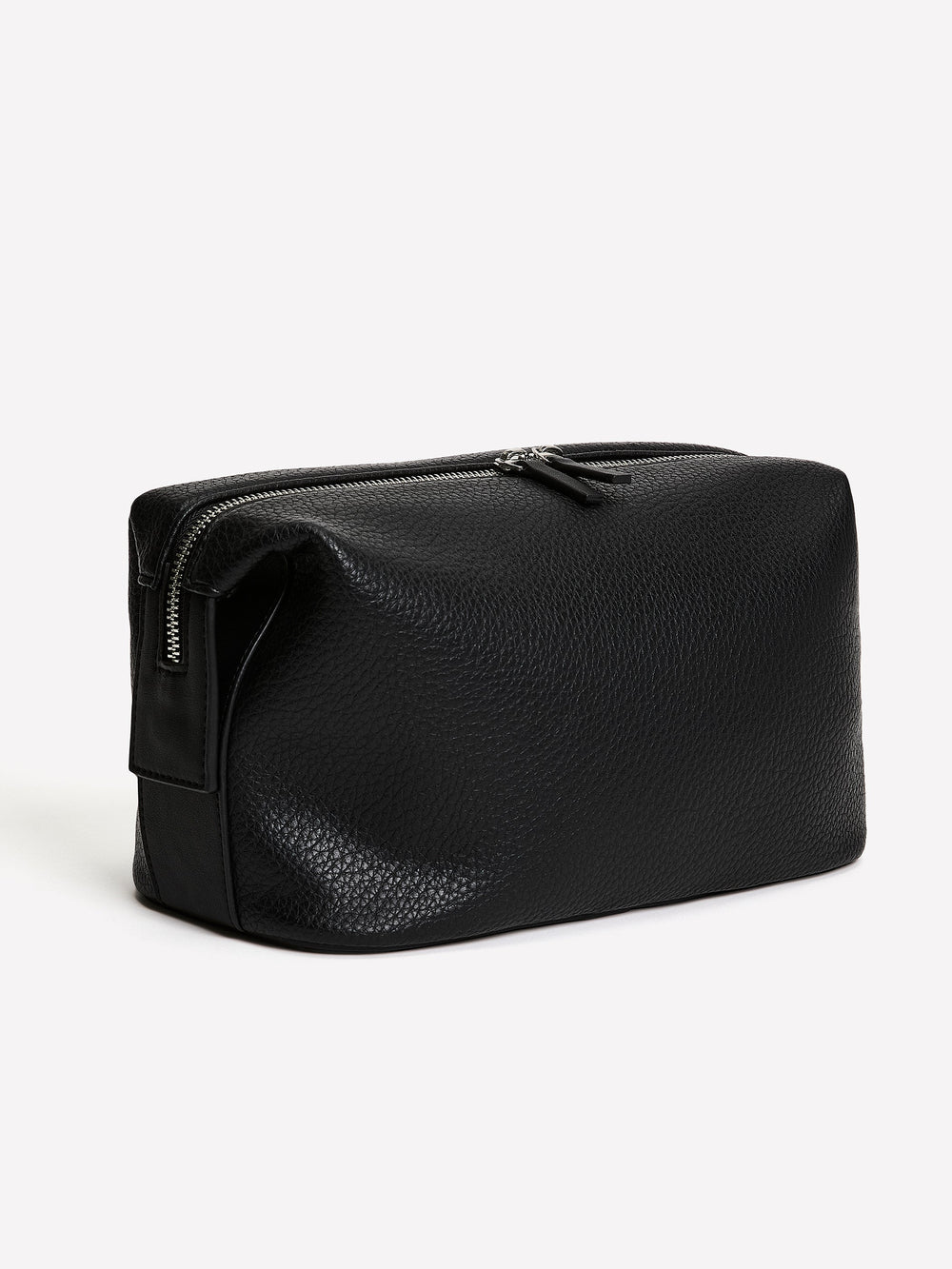 RW&CO Toiletry Pouch