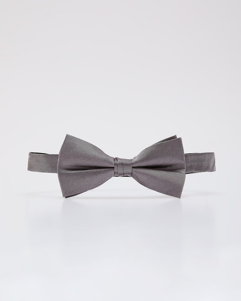 RW&CO Lilac Bow Tie
