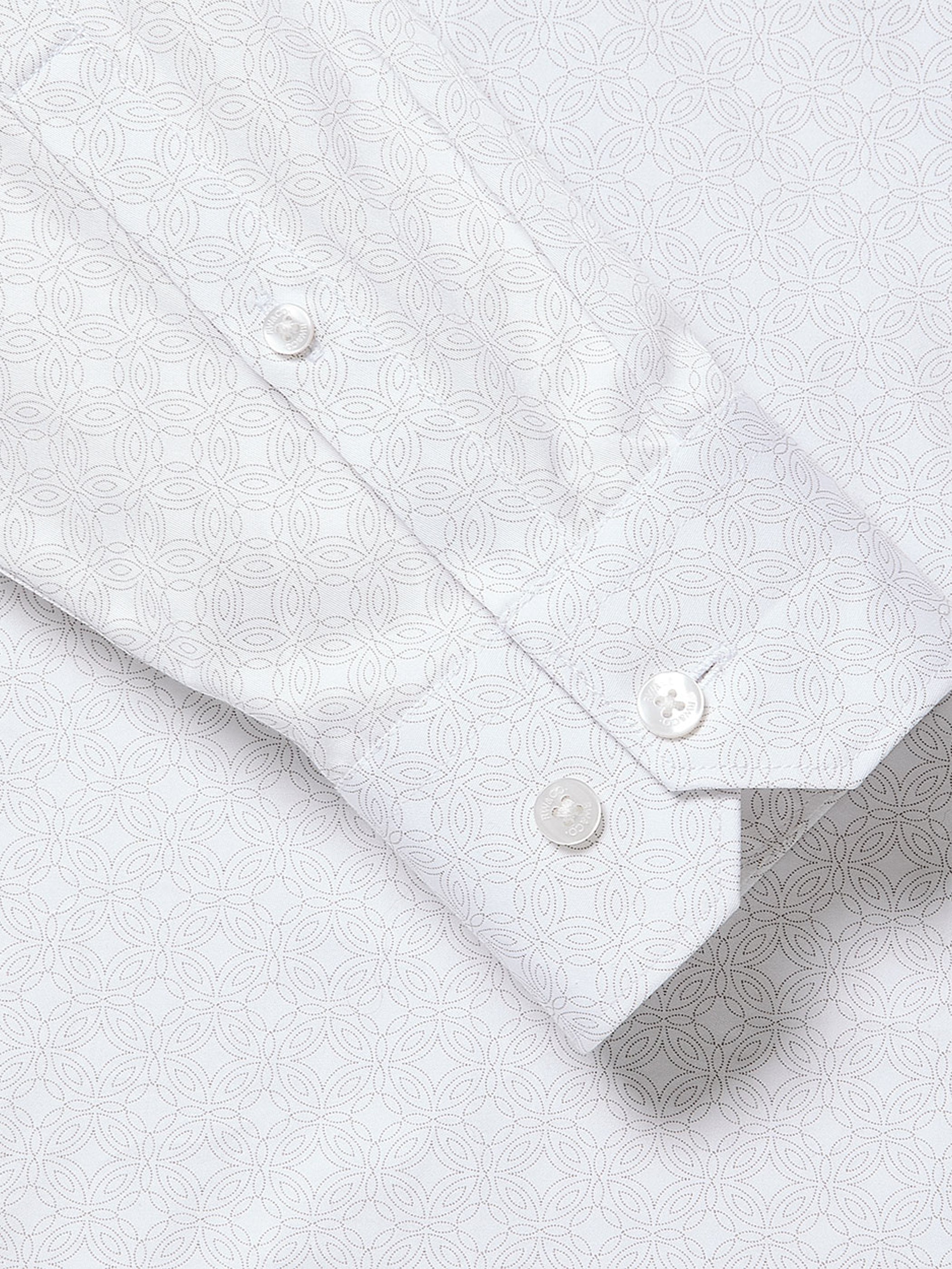 RW&CO Tailored Fit Dress Shirt with Micro Geo Print