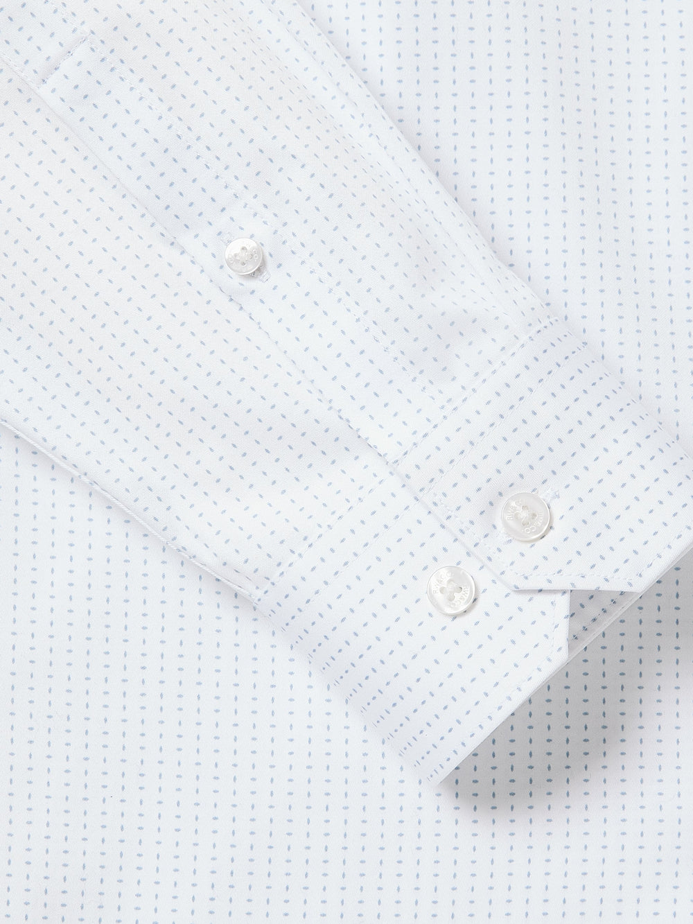 RW&CO Slim-Fit Dress Shirt with Micro Dots