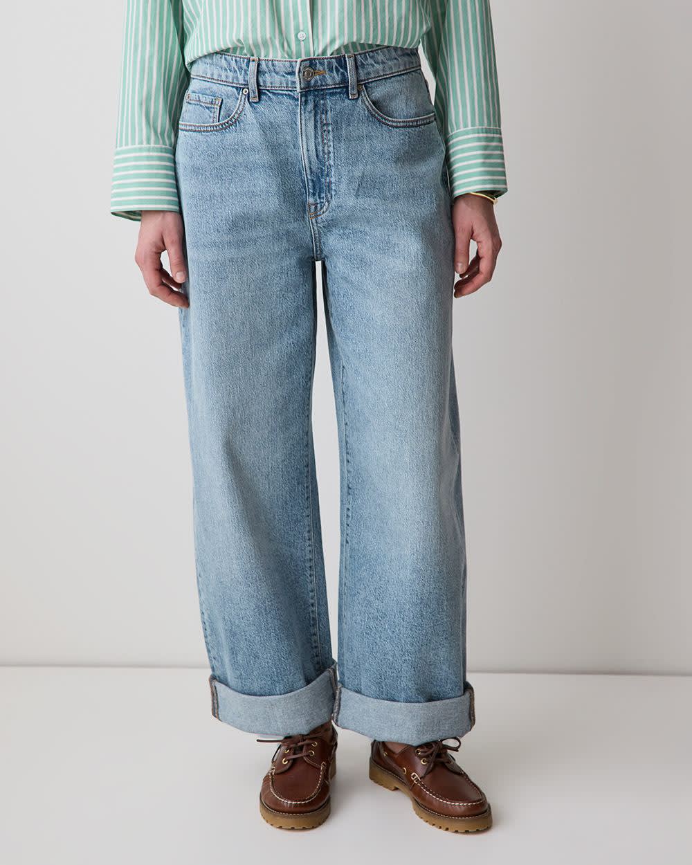 RW&CO Slouchy Mid-Rise Jeans