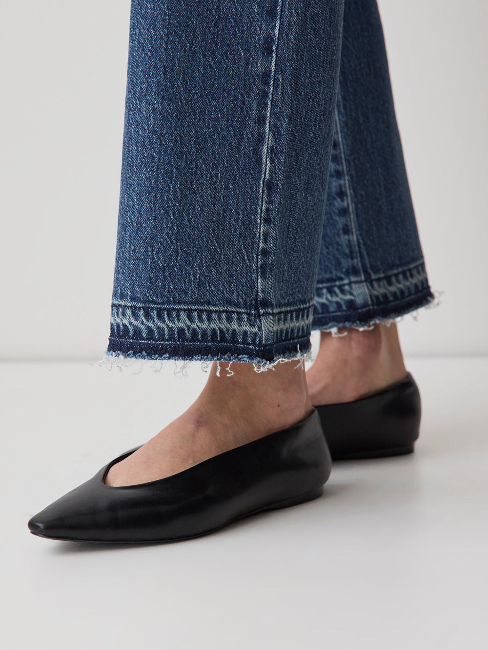 RW&CO Cropped Bootcut Jeans