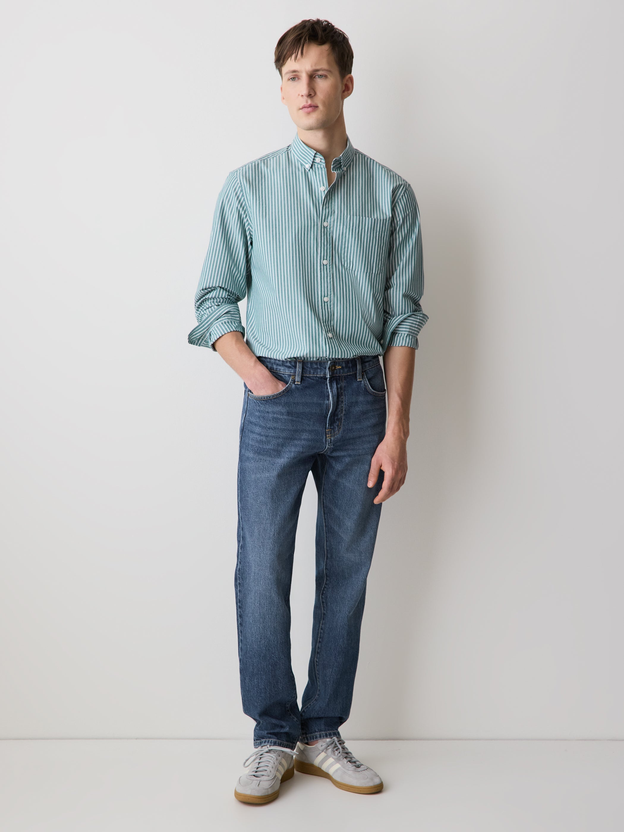 RW&CO Slim Fit Medium-Wash Jeans