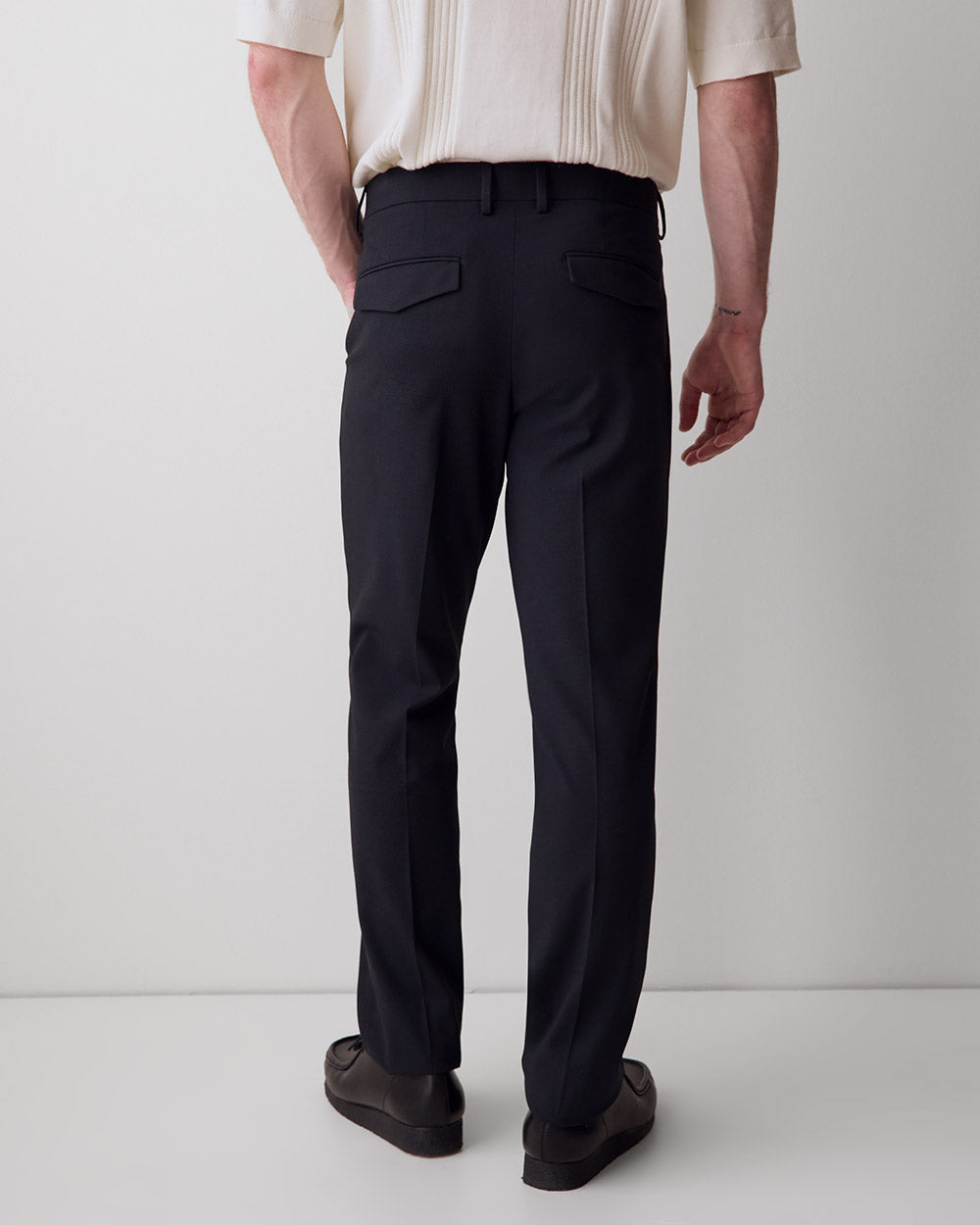 RW&CO Slim-Fit Essential City Pant