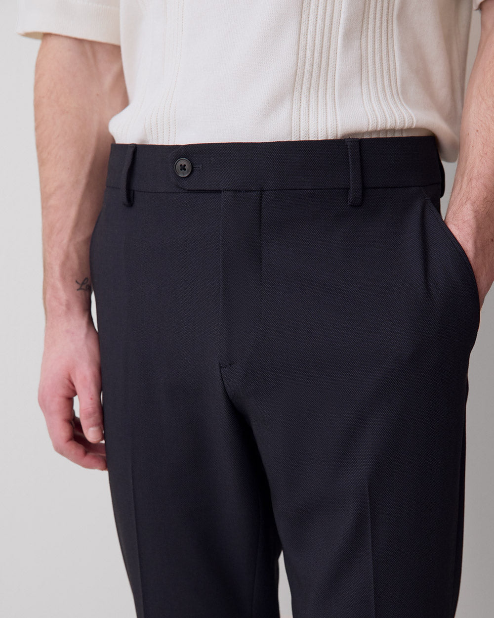 RW&CO Slim-Fit Essential City Pant