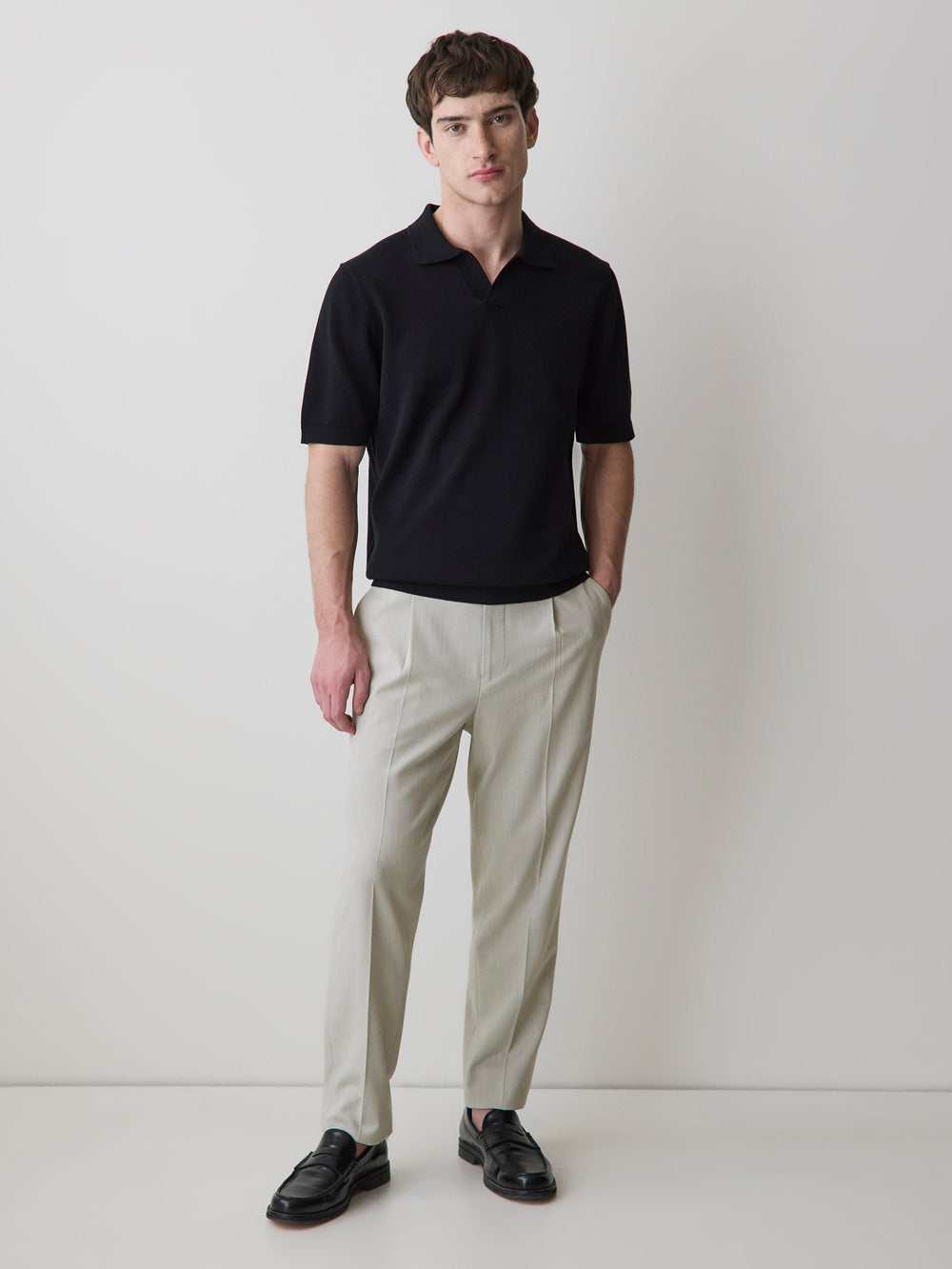 RW&CO Tapered-Leg Pleated Dress Pant