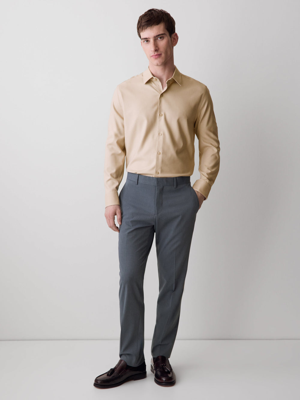 RW&CO Slim Fit Knit-Like Dress Shirt