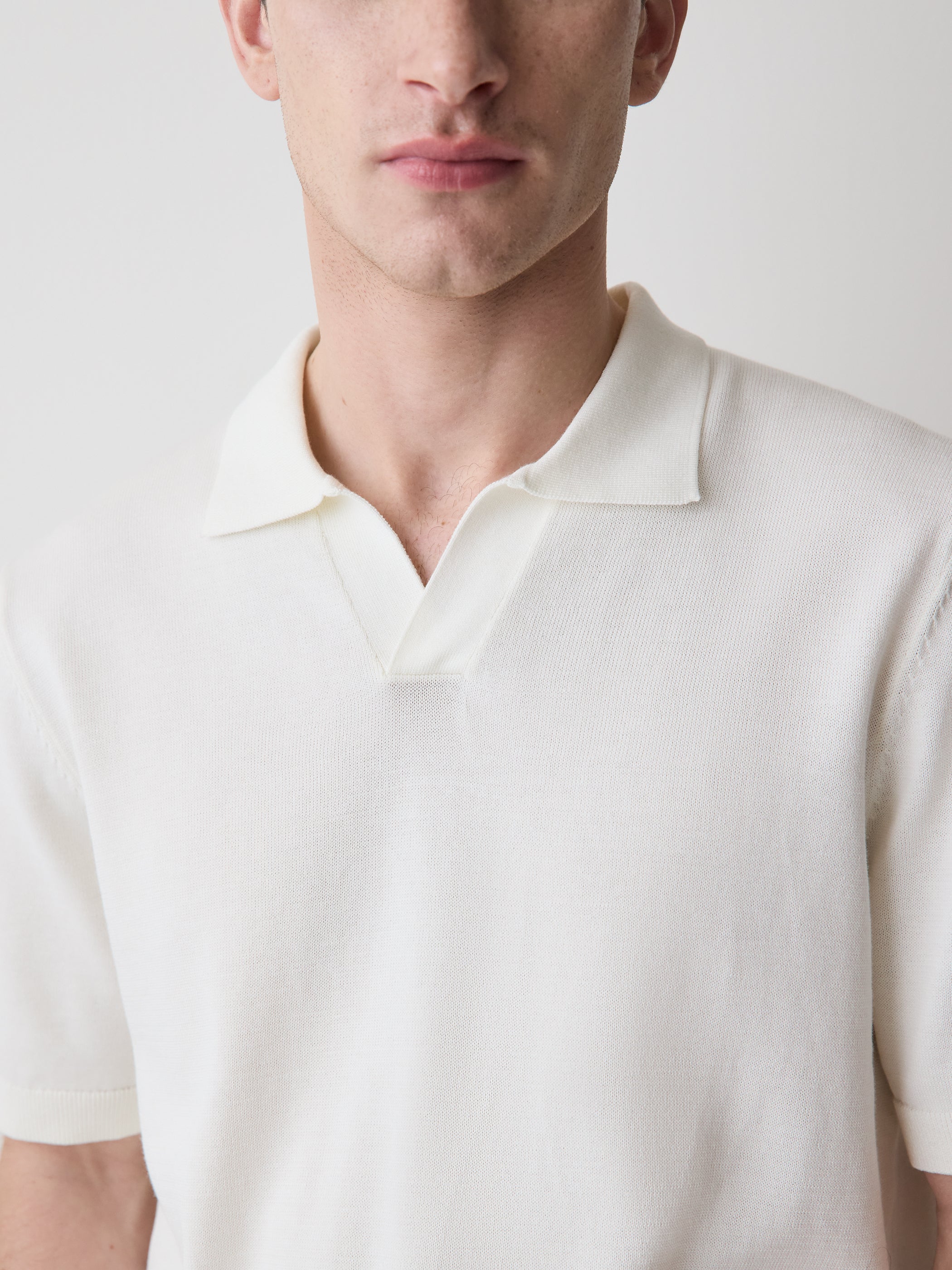 RW&CO Cotton Short-Sleeve Polo with Johnny Collar