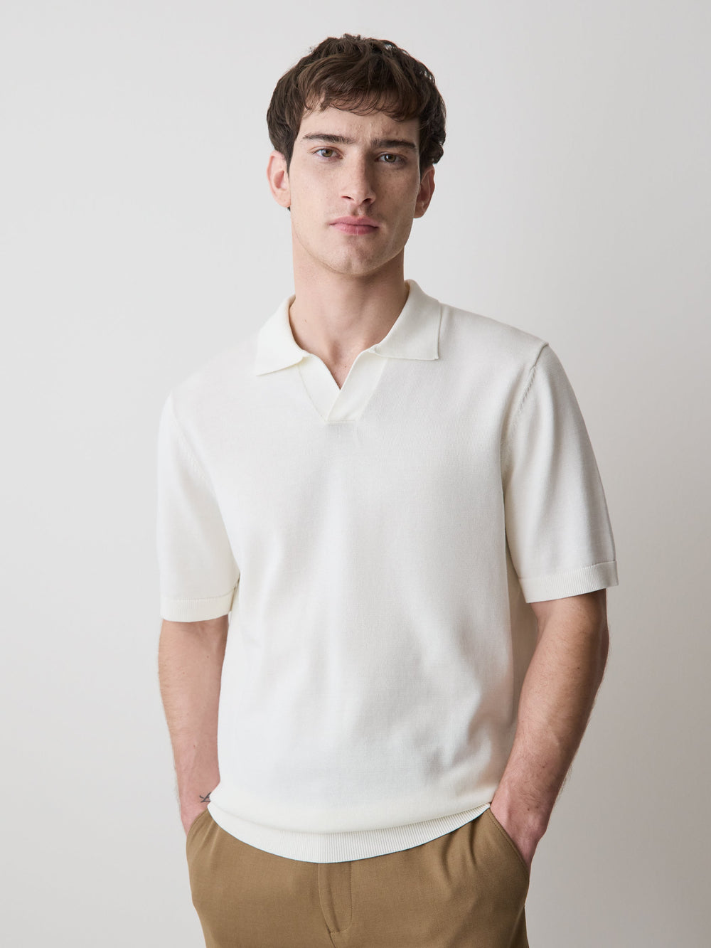RW&CO Cotton Short-Sleeve Polo with Johnny Collar