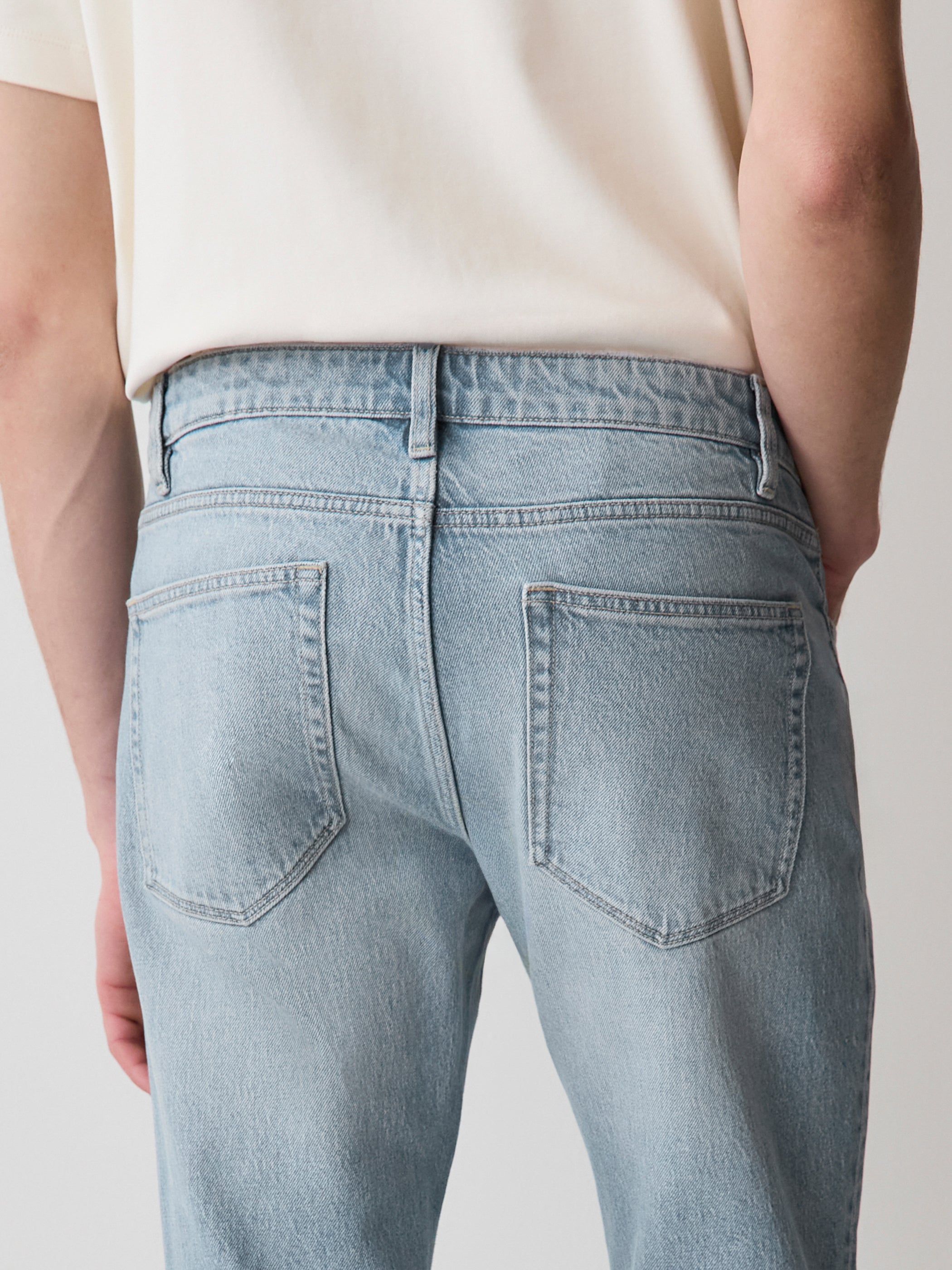 RW&CO Slim Fit Light-Wash Jeans