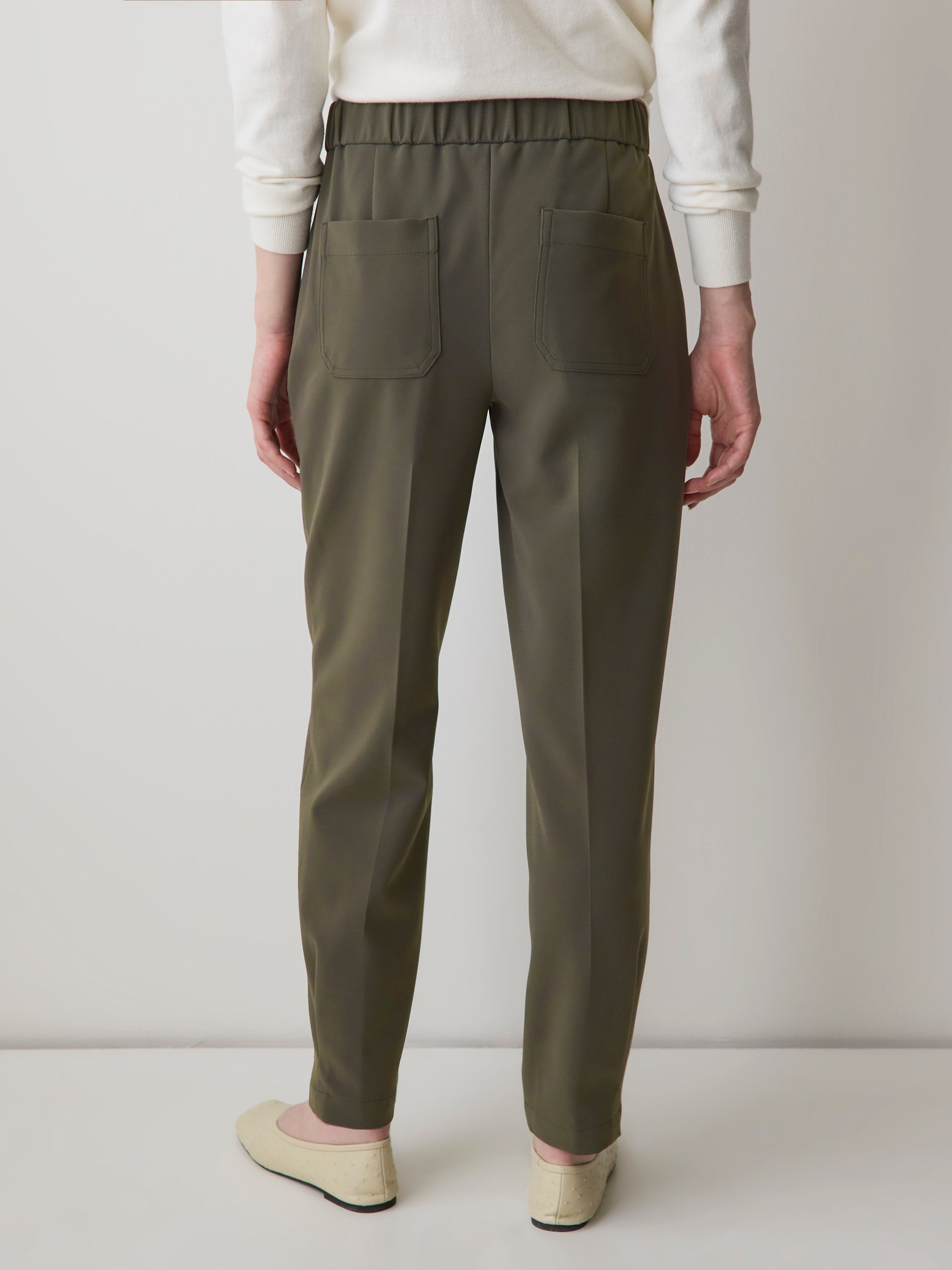 RW&CO Mid-Rise Tapered-Leg Flowy Jogger Pant