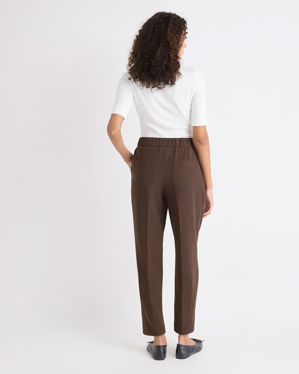RW&CO Mid-Rise Tapered-Leg Flowy Jogger Pant