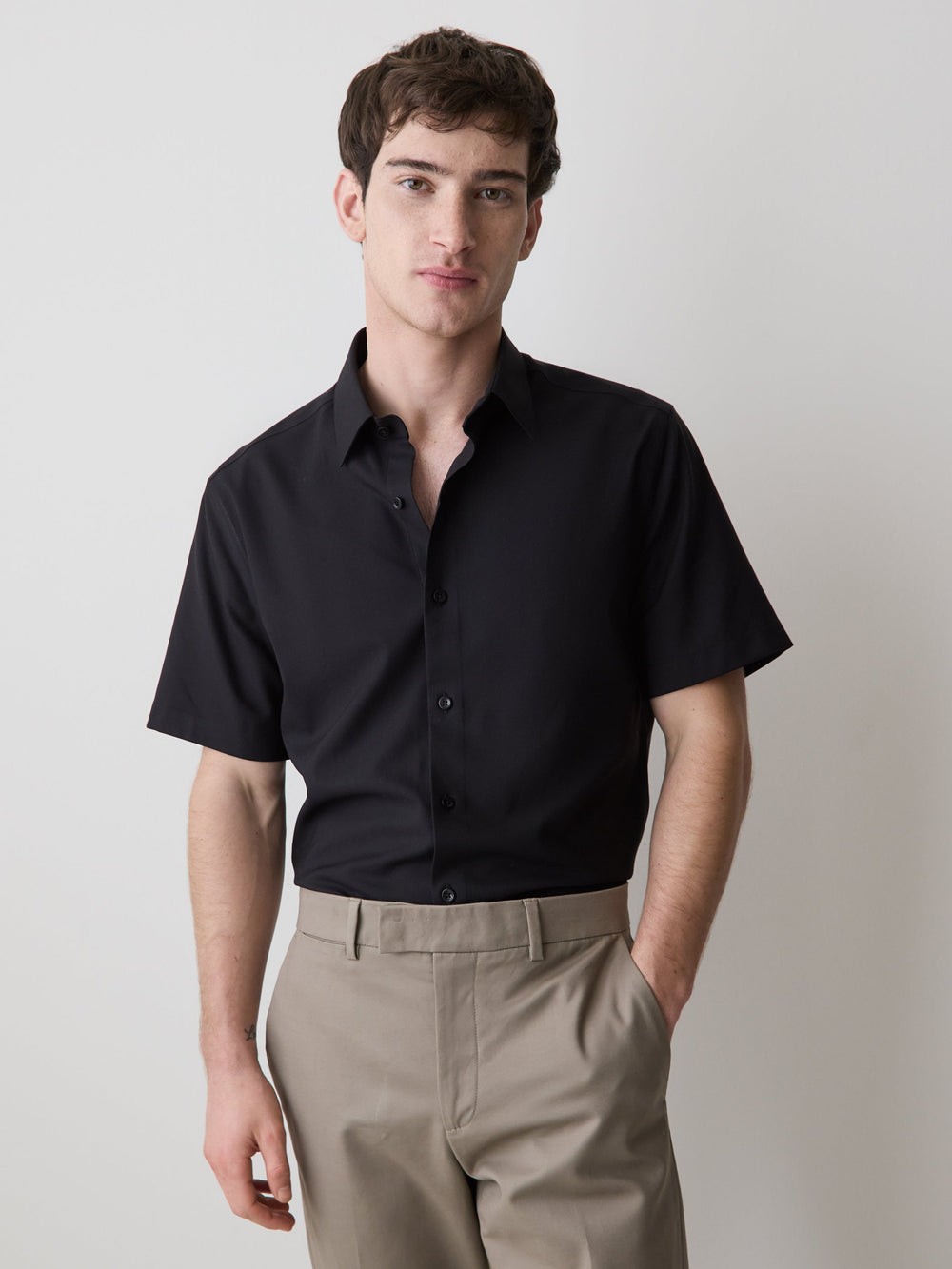 RW&CO Short-Sleeve Slim Fit Knit-Like Dress Shirt