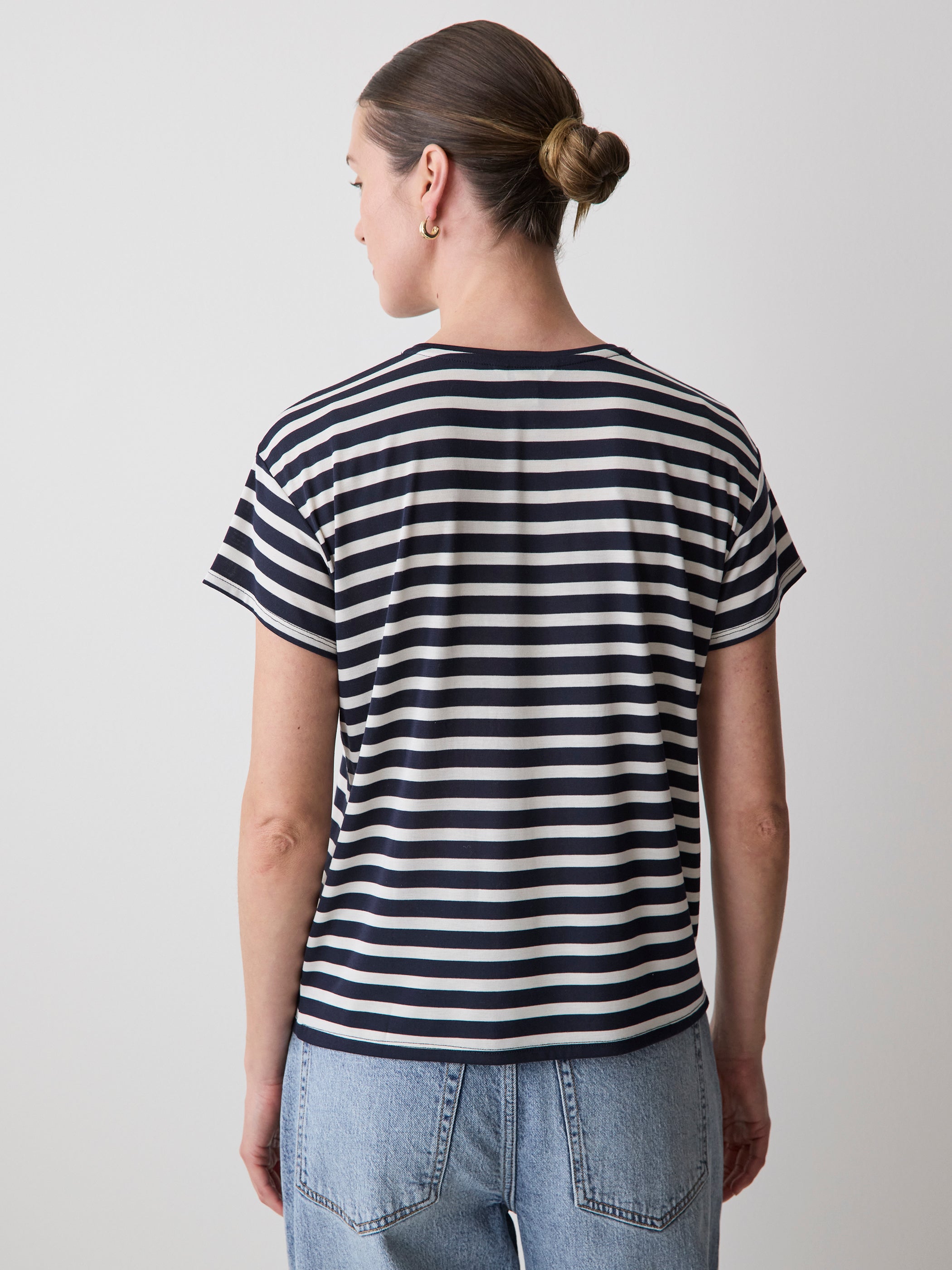 RW&CO Short-Sleeve Crew-Neck Boxy Tee