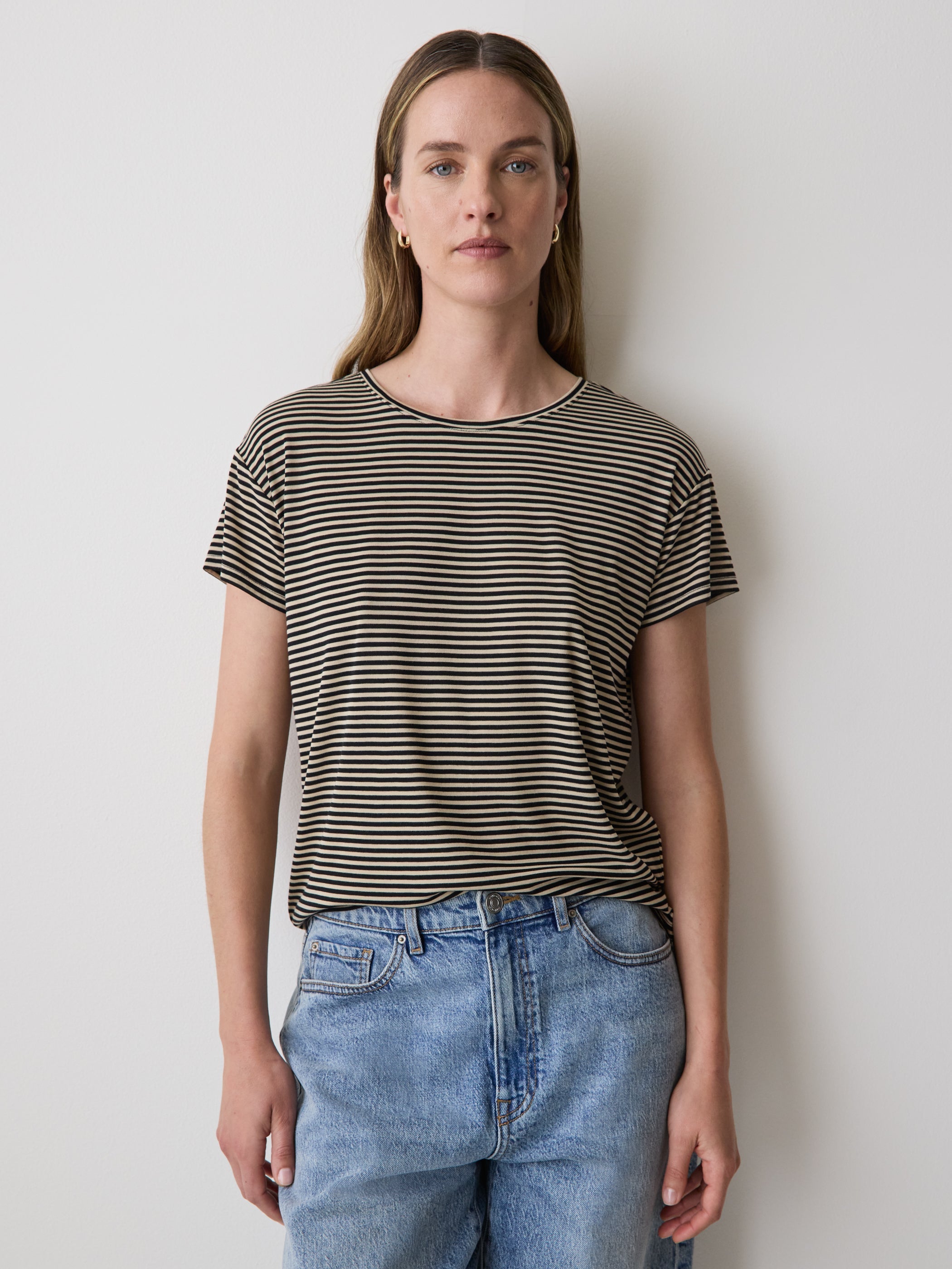 RW&CO Short-Sleeve Crew-Neck Boxy Tee