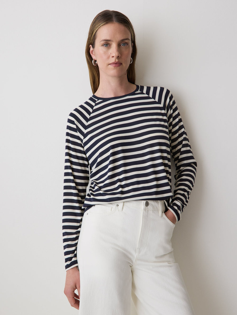 RW&CO Long-Sleeve Crew-Neck Loose Tee