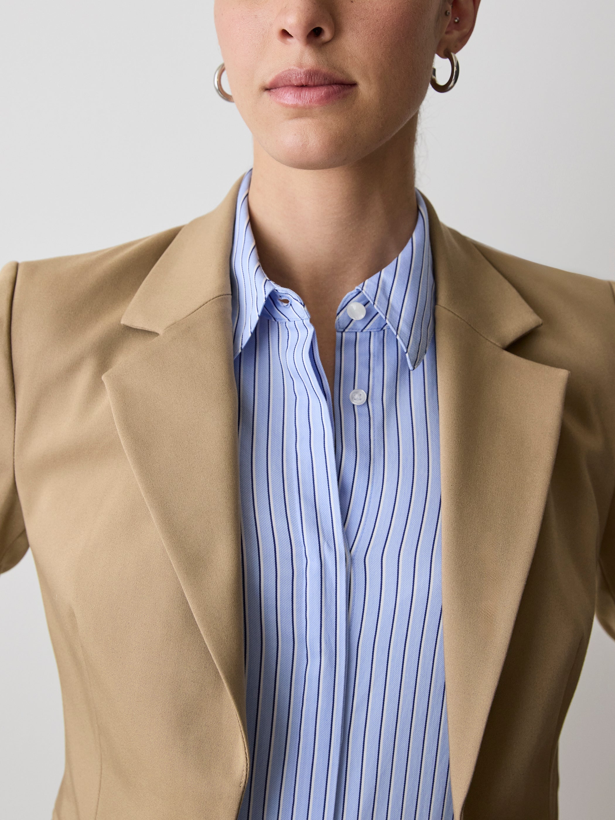 RW&CO Limitless One-Button Fitted Blazer