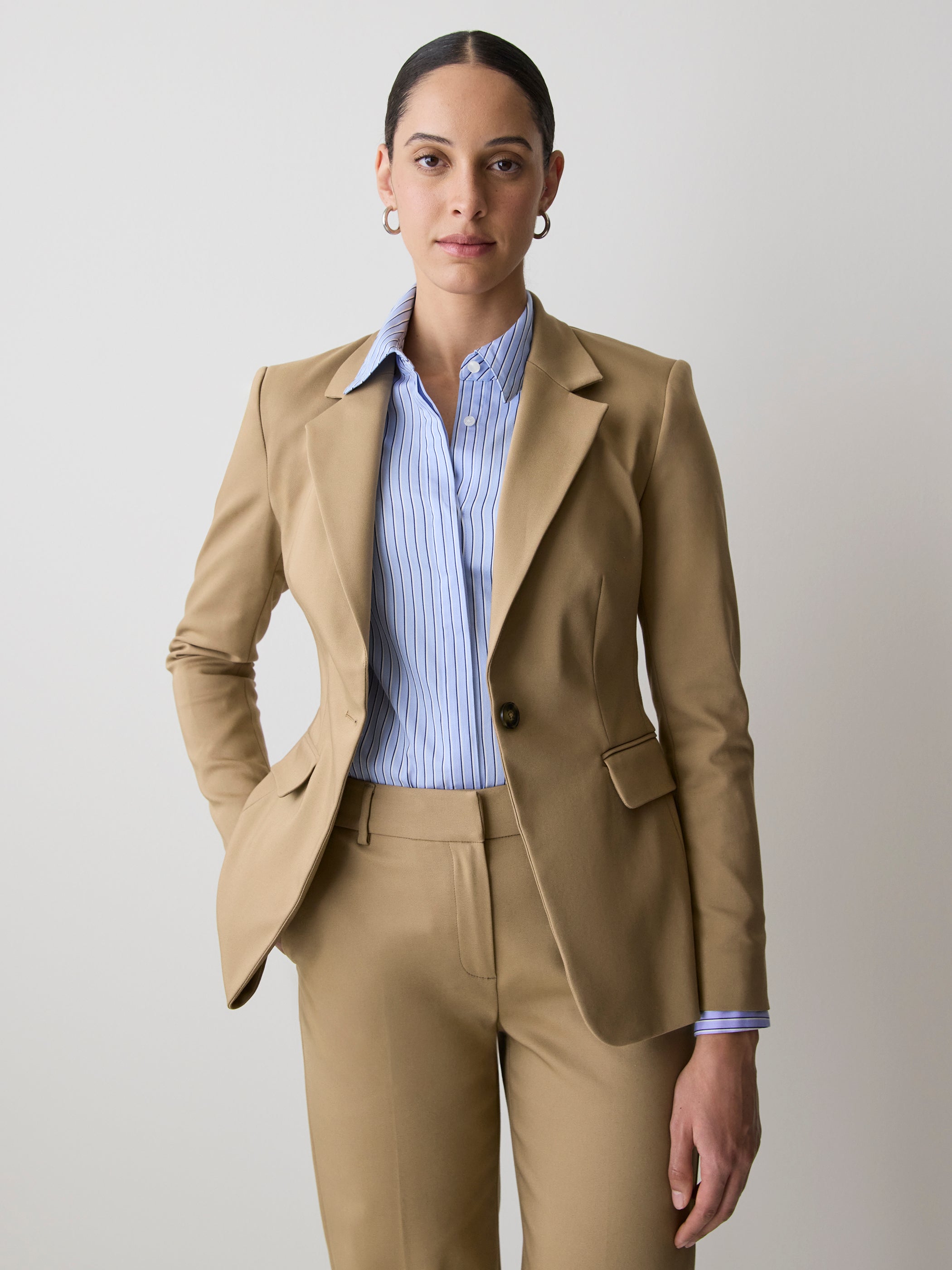 RW&CO Limitless One-Button Fitted Blazer