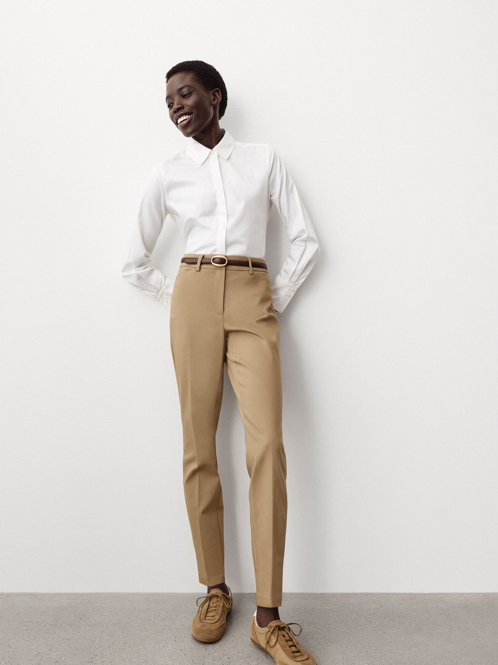 RW&CO Limitless Mid-Rise Slim-Leg Signature Fit Pant