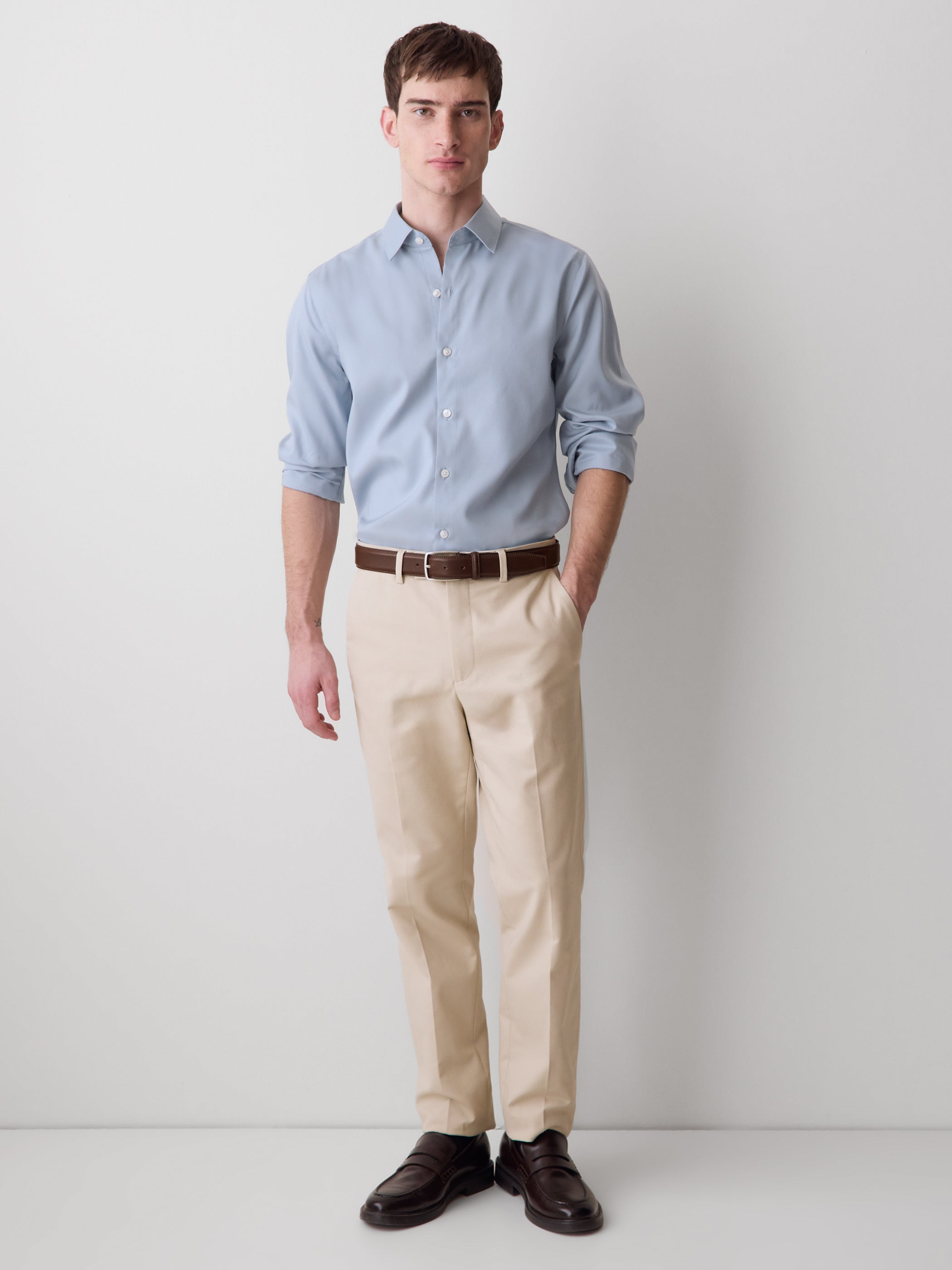 RW&CO Slim Fit Solid Twill Dress Shirt
