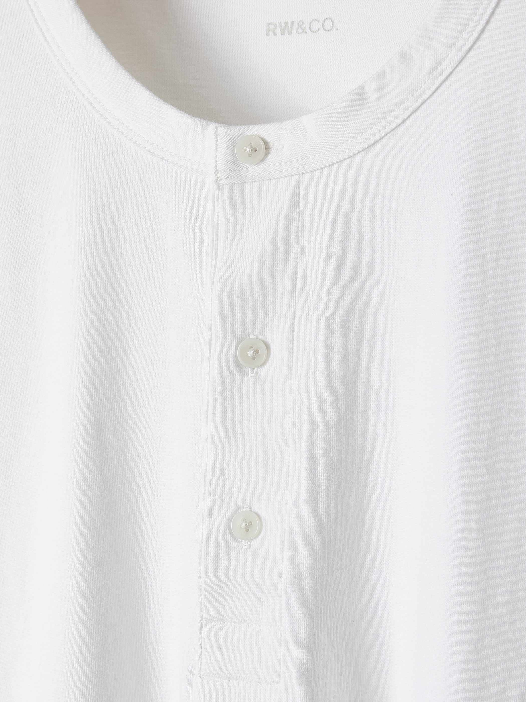 RW&CO Short-Sleeve Henley T-Shirt