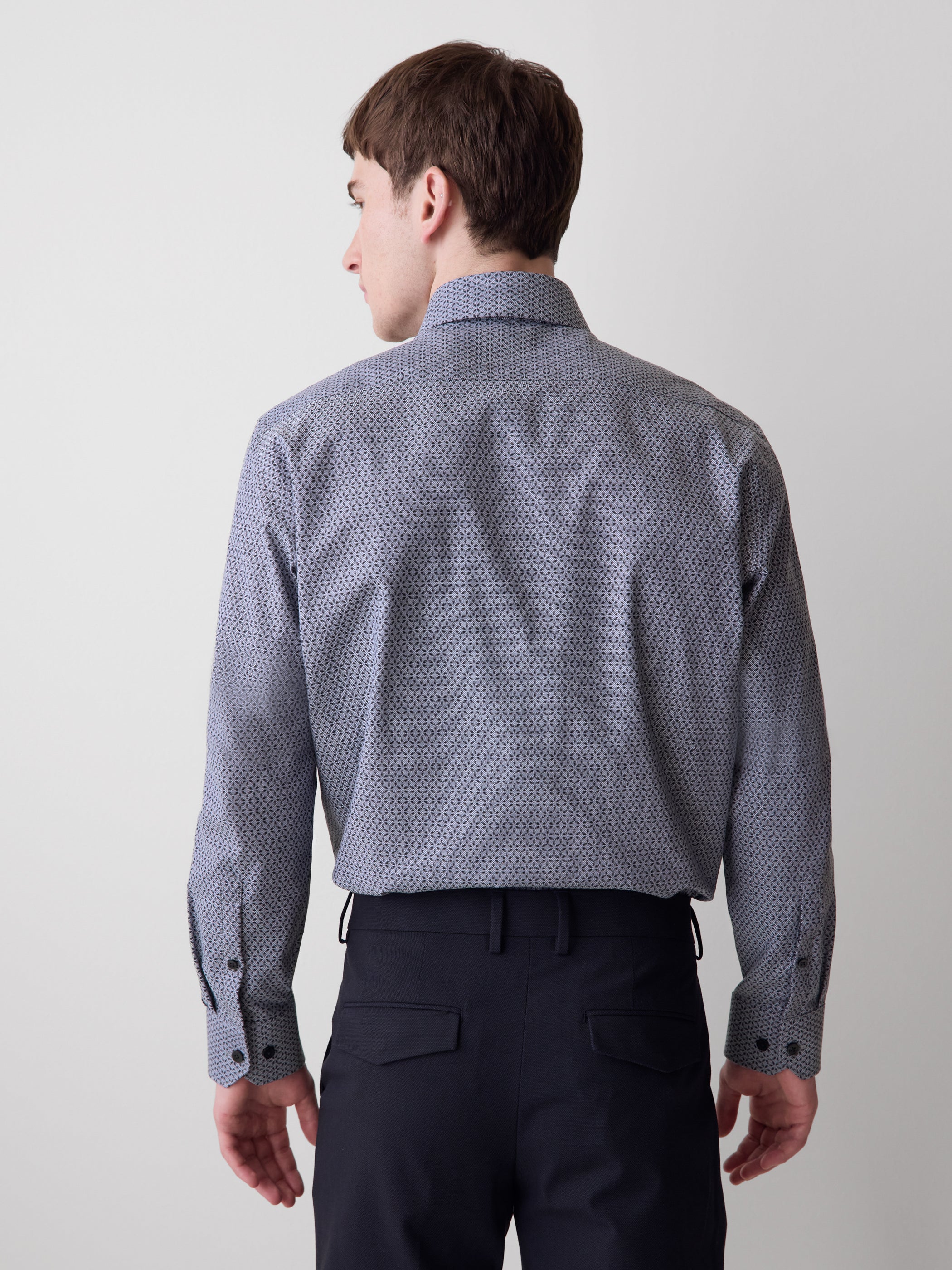 RW&CO Regular Fit Dress Shirt with Micro Geo Print