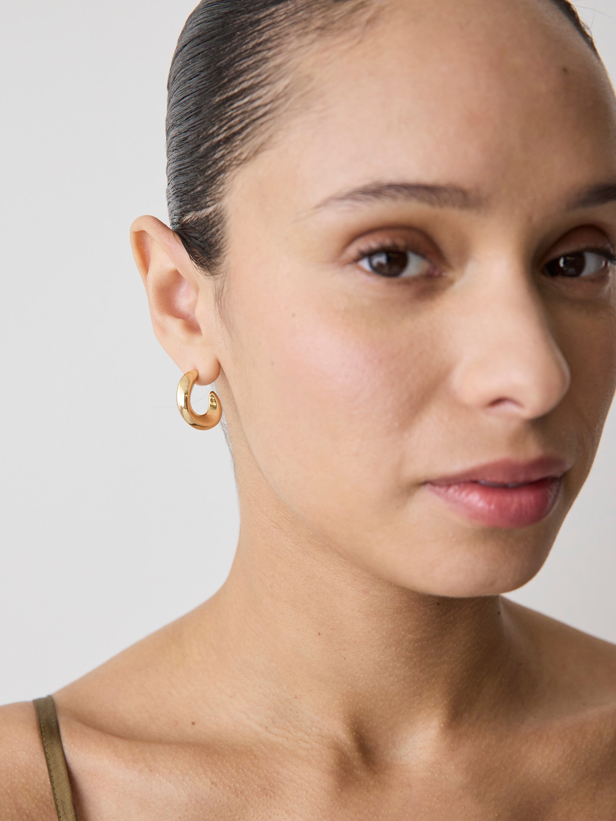 RW&CO Sculptural Hoops