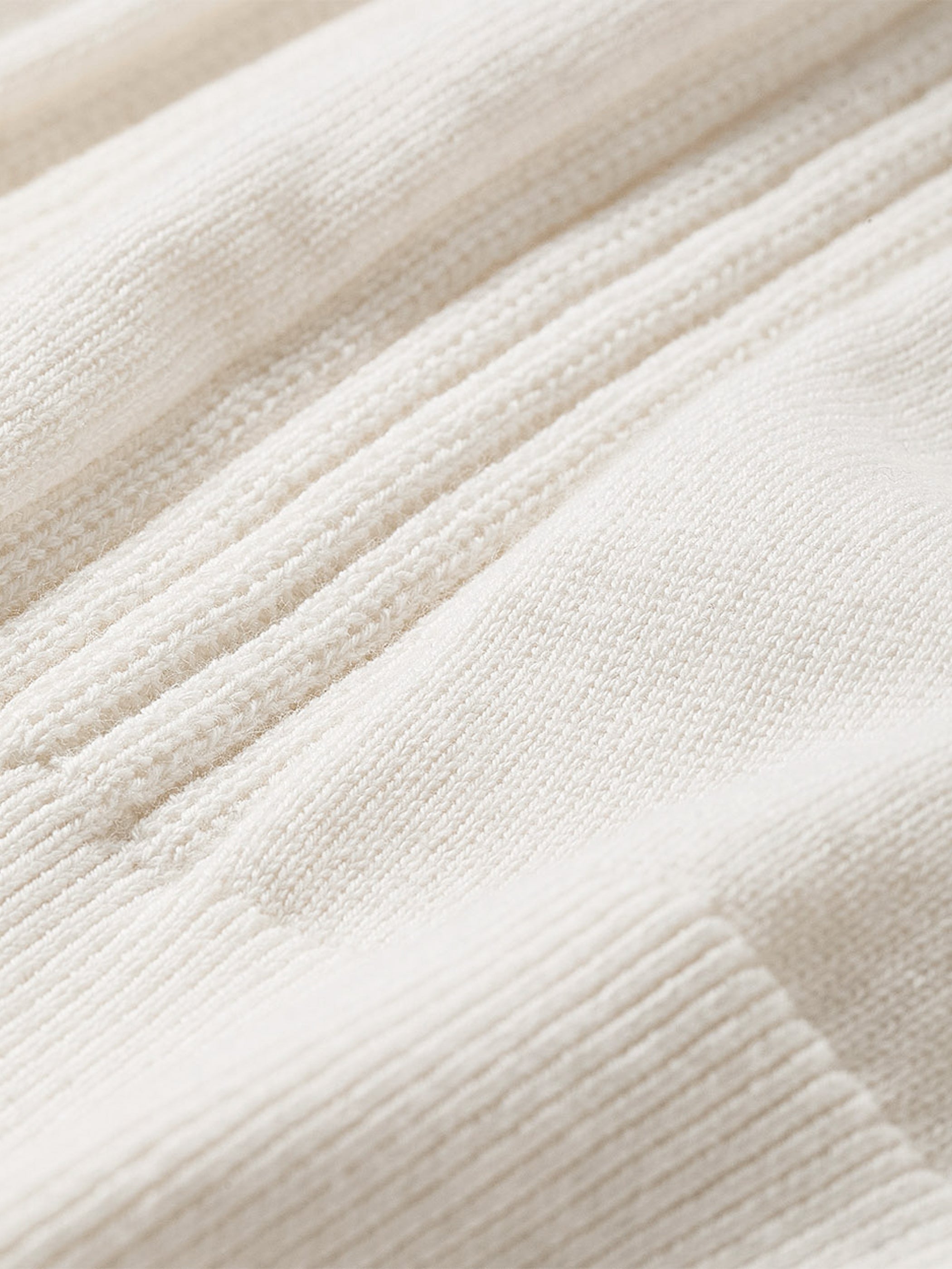 RW&CO Short-Sleeve Cotton Polo with Vertical Stitches
