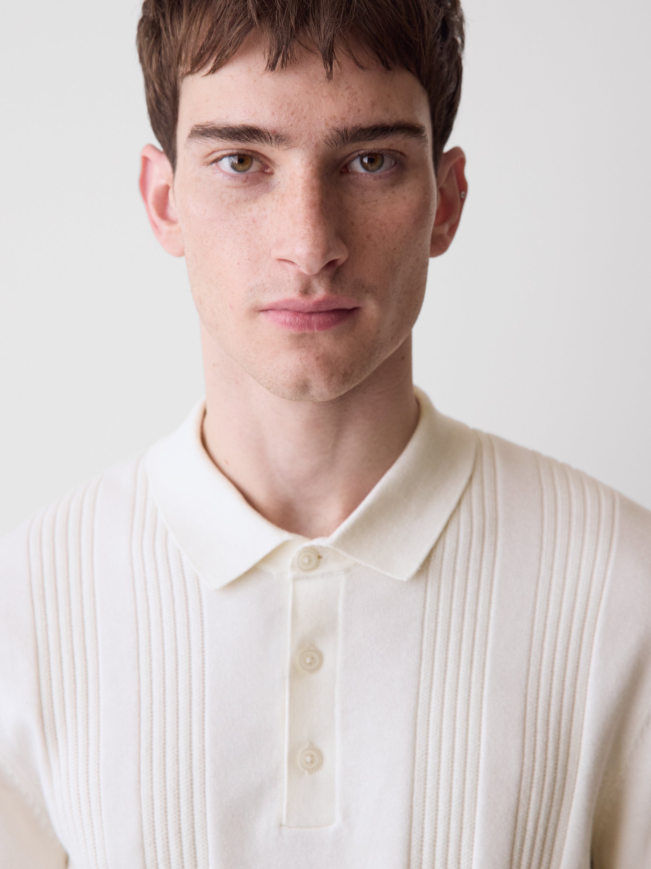 RW&CO Short-Sleeve Cotton Polo with Vertical Stitches