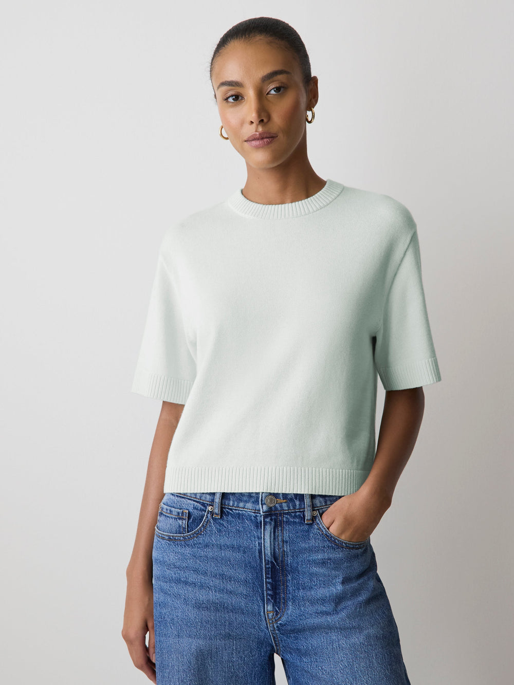 RW&CO Wool-Blend Short-Sleeve Crew-Neck Sweater